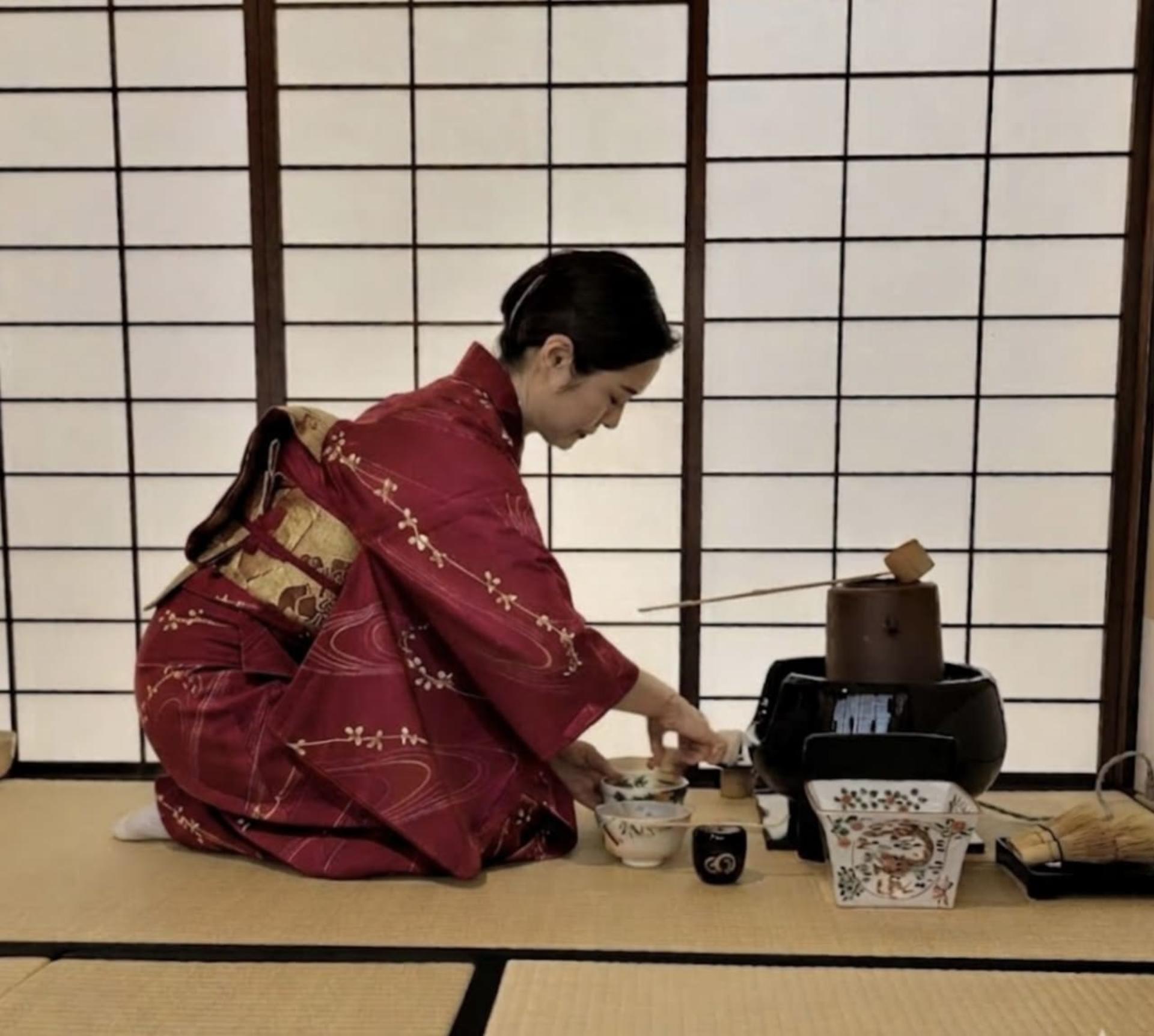 Asakusa Kimono Rental OSHARE Japanese Makeup & Tea Ceremony Experience Open until 10 PM - Thumbnail 48
