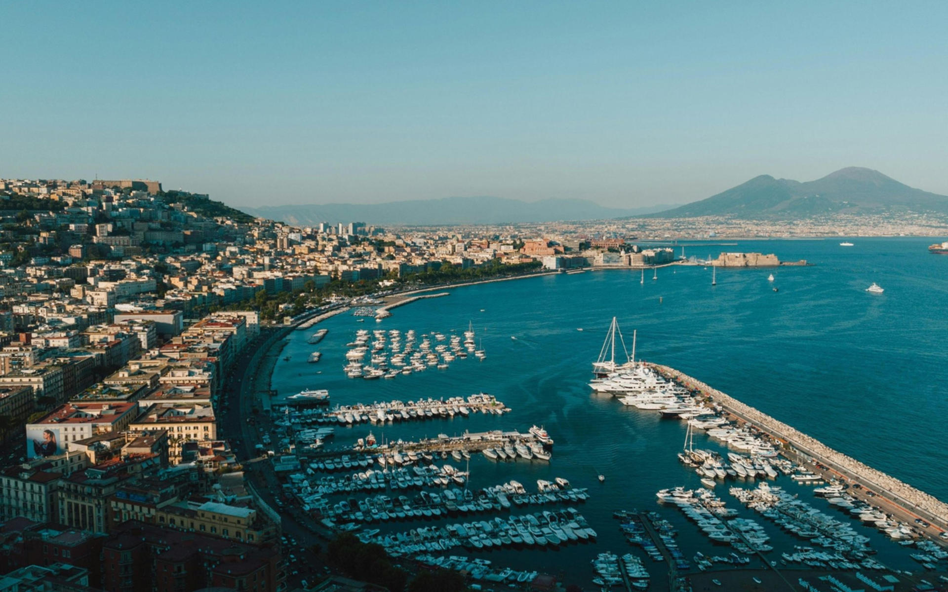 Naples-Amalfi Round Trip Fast Ferry Ticket - Thumbnail 3