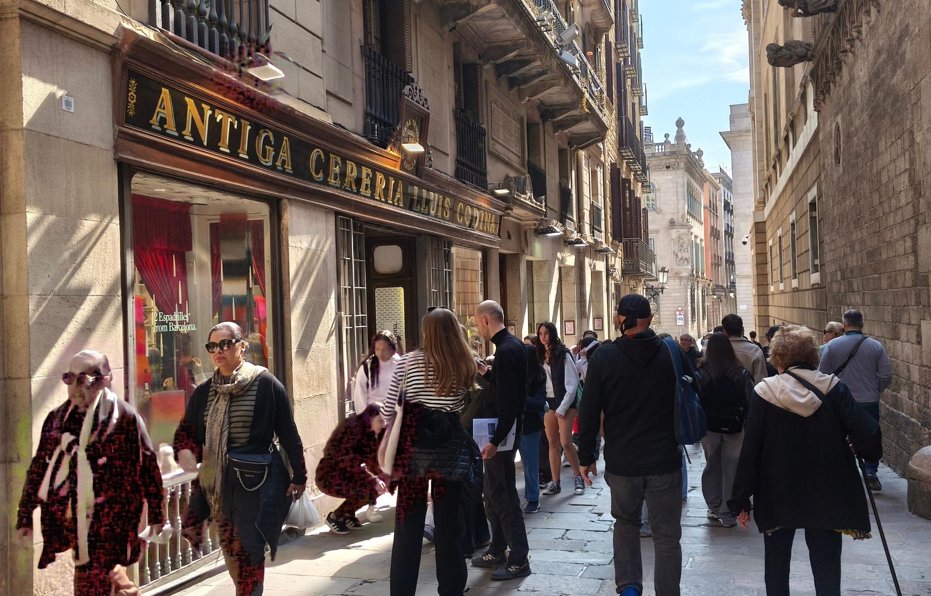 Barcelona Gothic Quarter Half-Day Small Group Walking Tour - Thumbnail 24