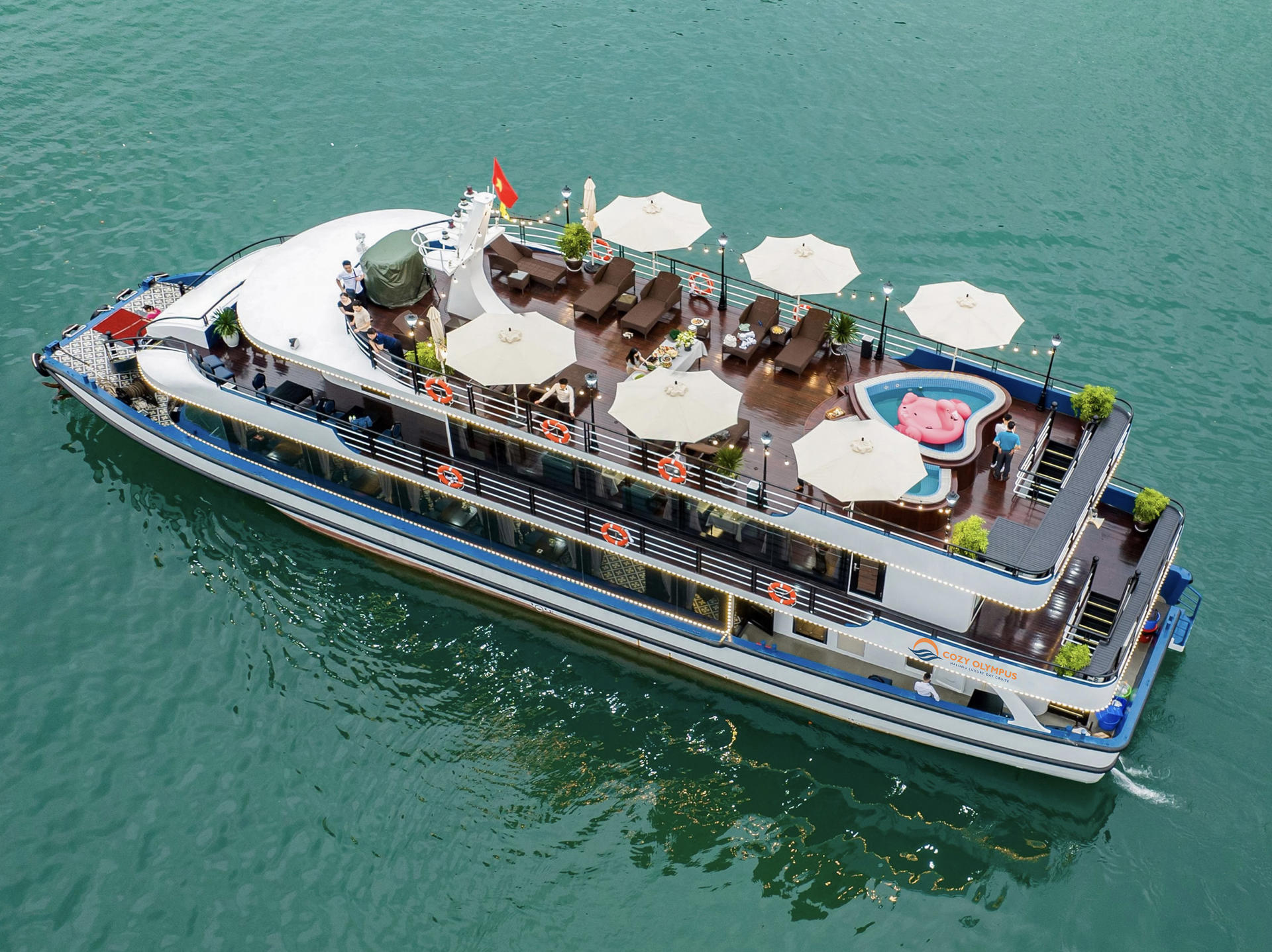 Cozy Olympus Day Cruise: Ha Long Bay, Sung Sot, Ti Top - Thumbnail 5