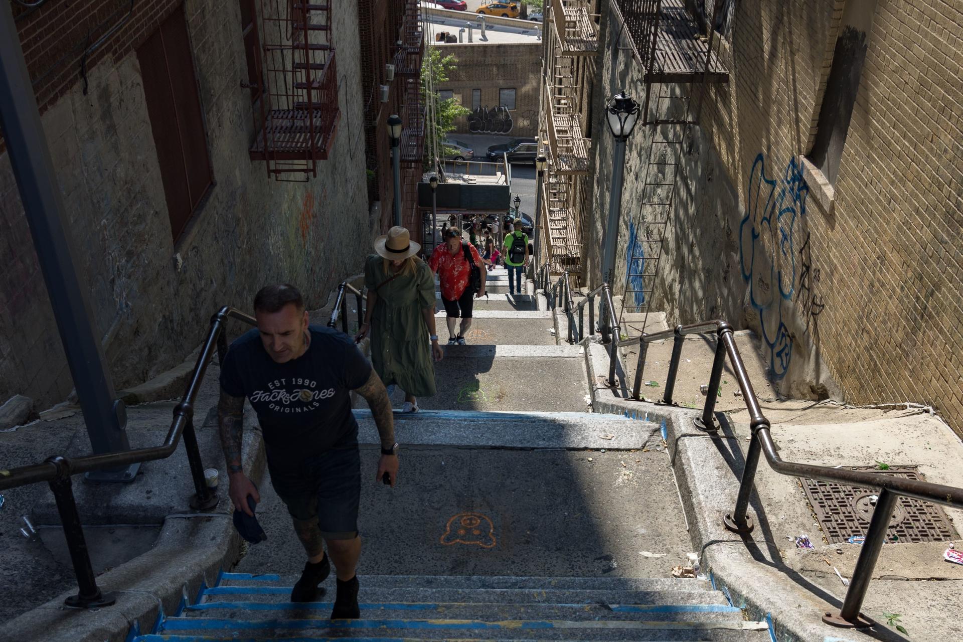 Manhattan, Bronx, Queens & Brooklyn Tour from New York - Thumbnail 6