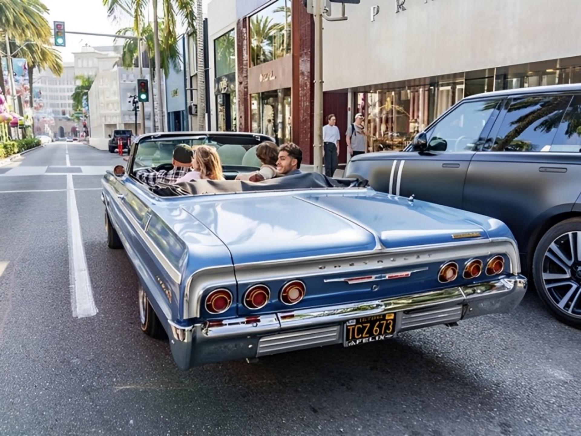The Oscars Lowrider Tour in Los Angeles - Thumbnail 2
