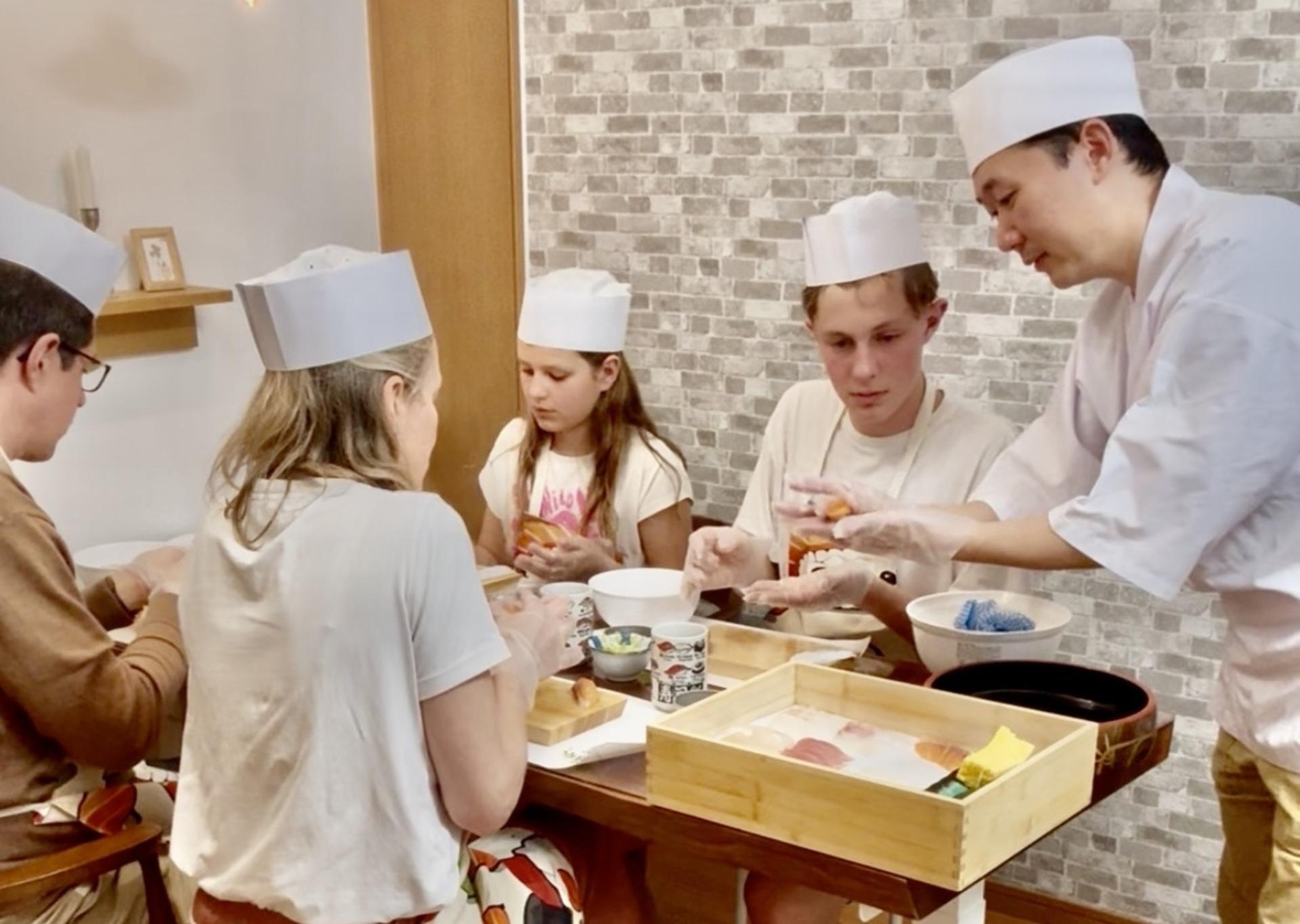 Tokyo: Small Group Sushi Experience with a Sushi Master - Thumbnail 4