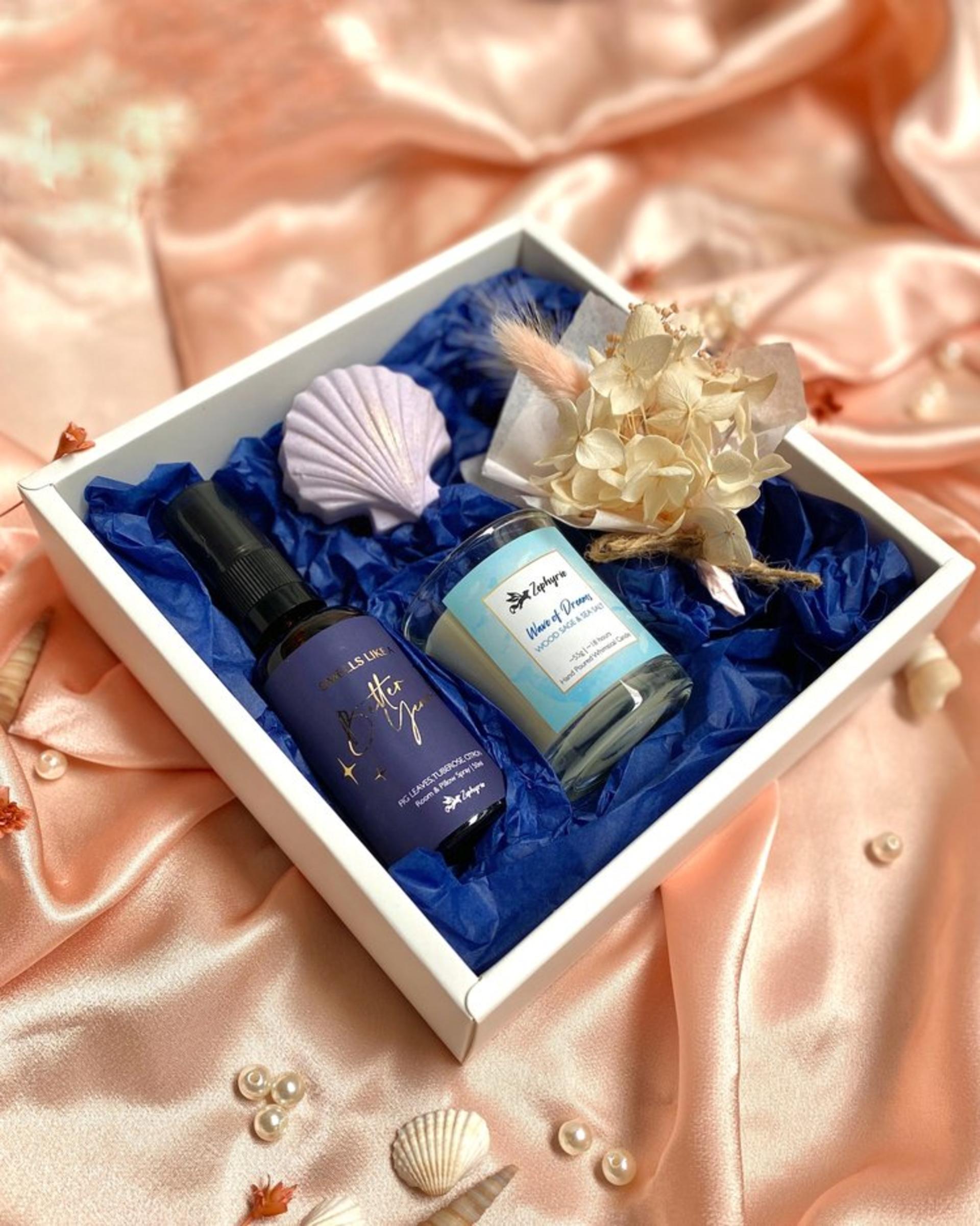 Candle Gift Set Collections by Zephyrie - Image 1