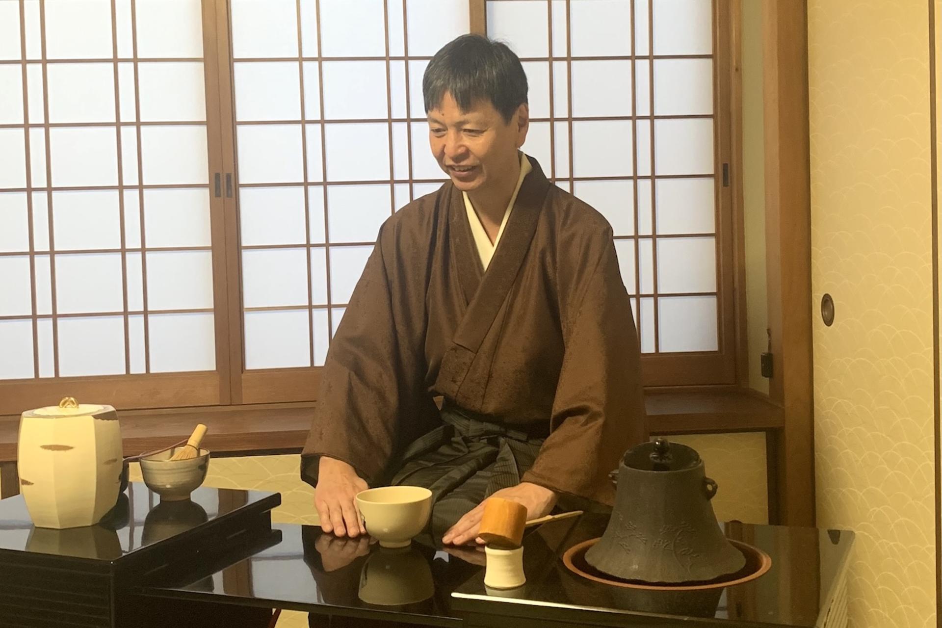 Table-Style Tea Ceremony Experience in Ninenzaka Kyoto - Thumbnail 5