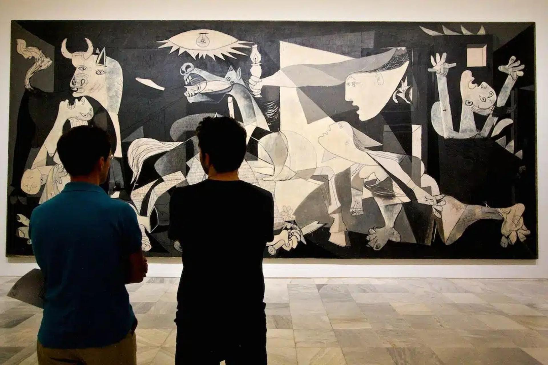 Madrid: Reina Sofía Museum Expert Guided Tour - Thumbnail 5