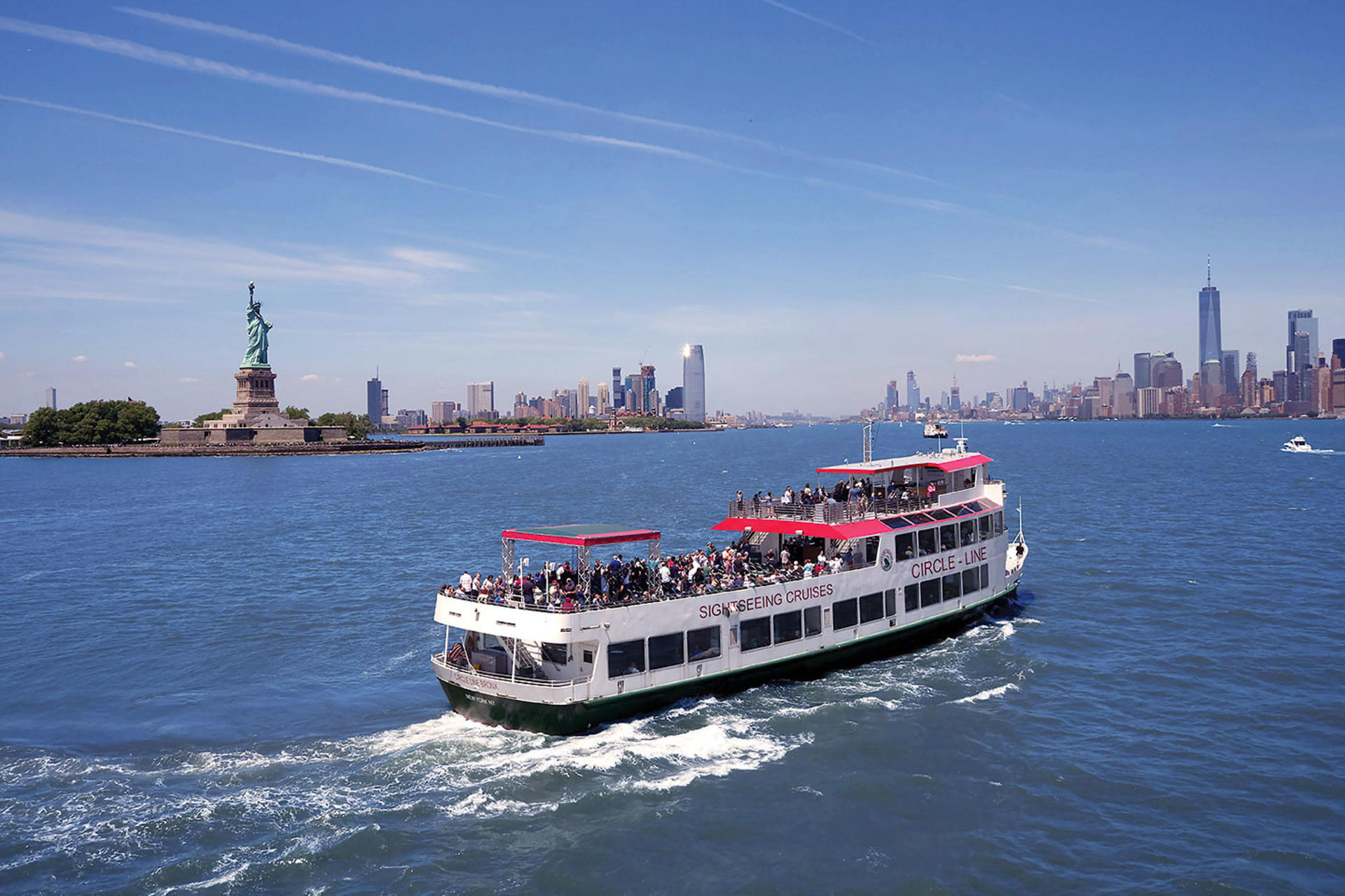 Liberty Midtown Cruise in New York - Thumbnail 3