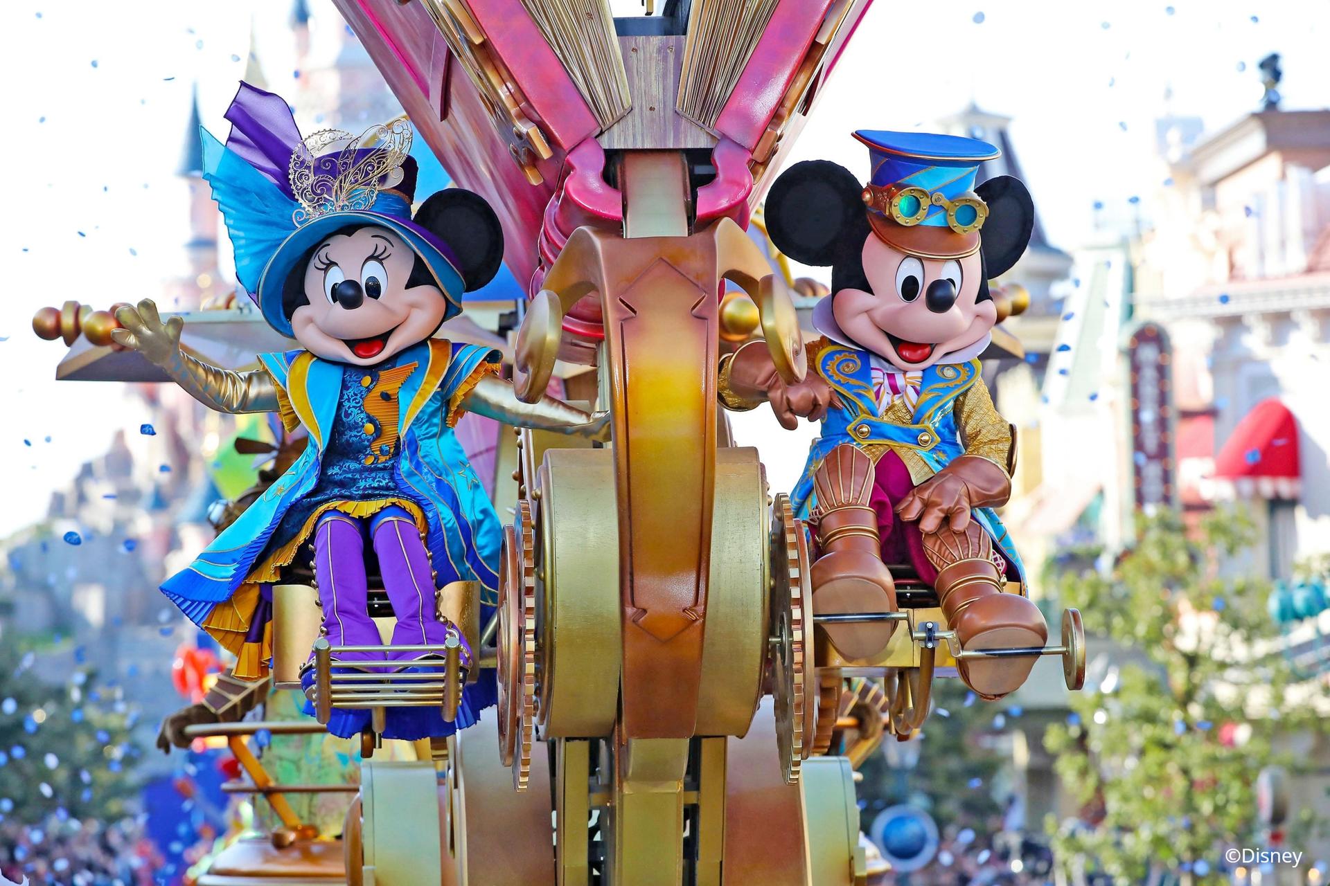 Disneyland Paris Theme Park Ticket - Thumbnail 8