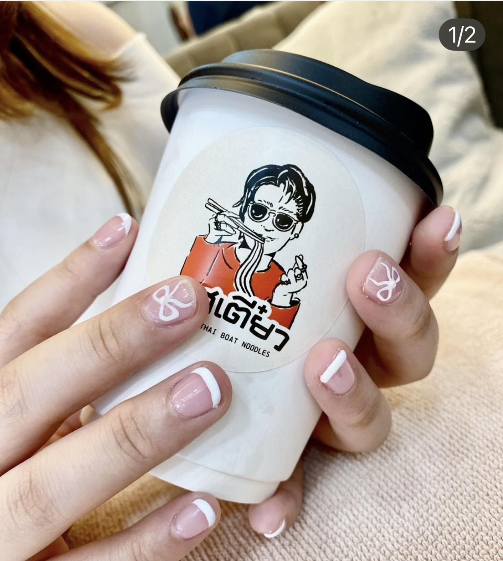 TEAVA Nail Salon at Siam Square in Bangkok - Thumbnail 7