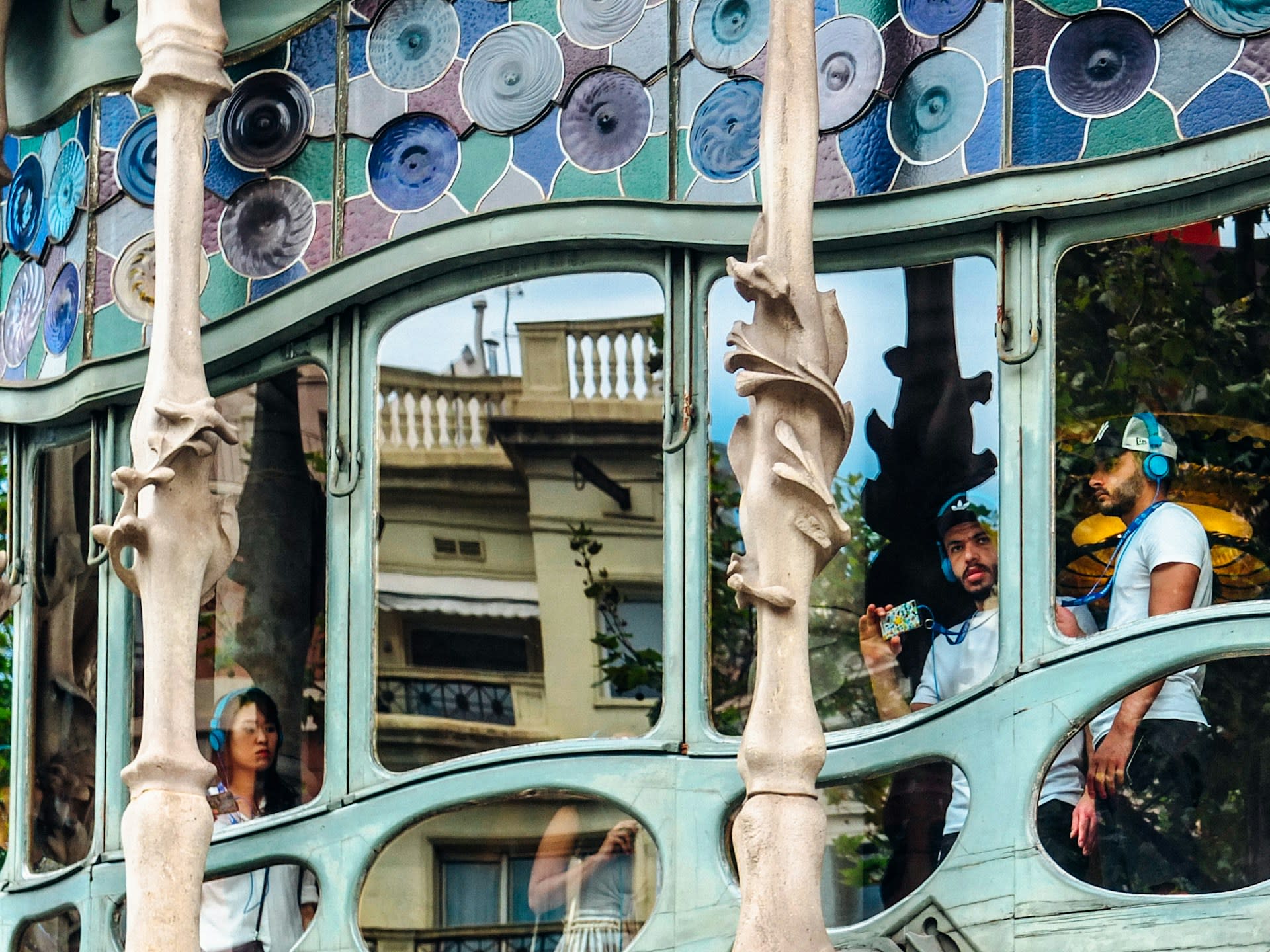 Barcelona : Casa Batlló Expert Guided Tour - Thumbnail 2