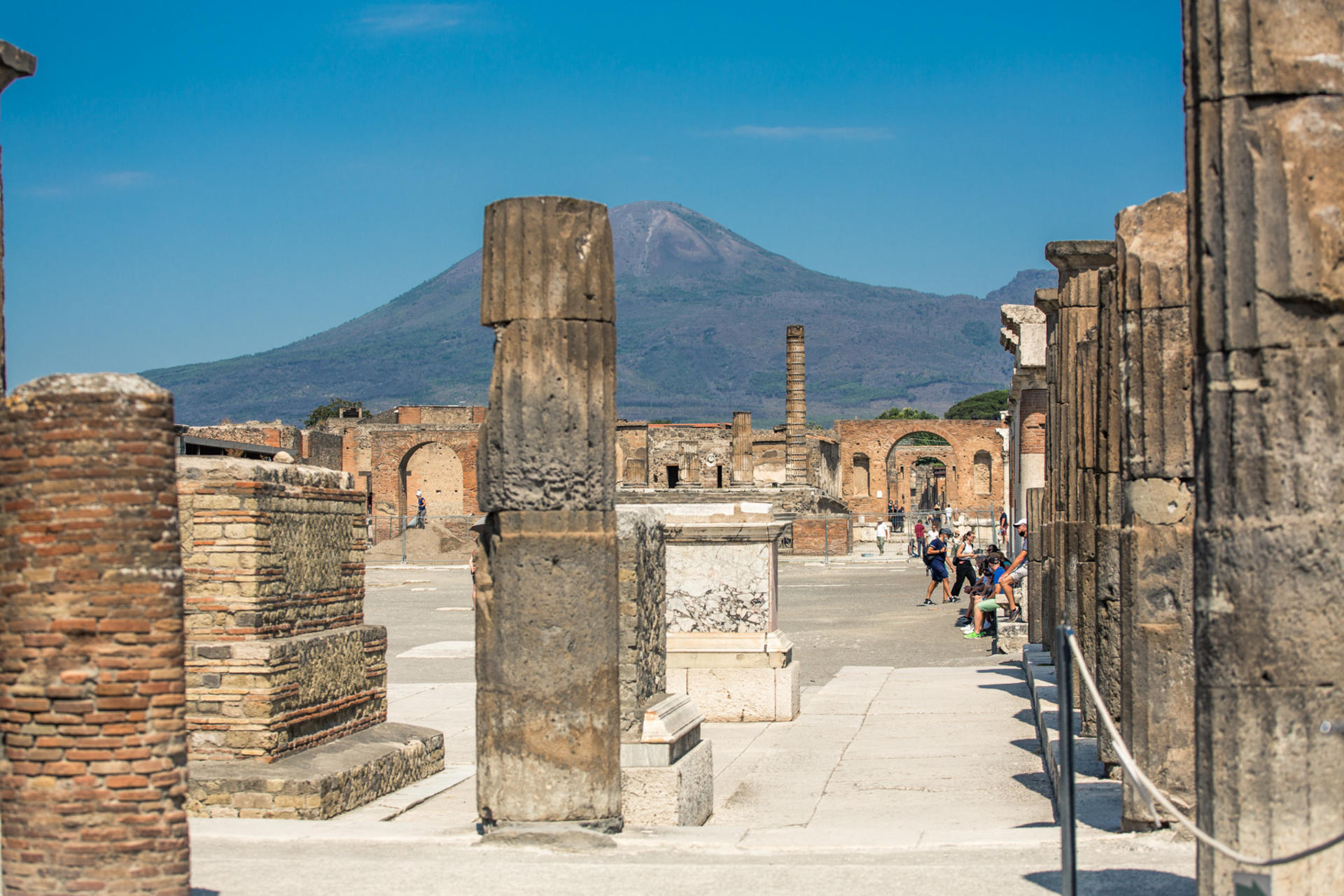 Pompeii Guided Tour from Naples - Thumbnail 7