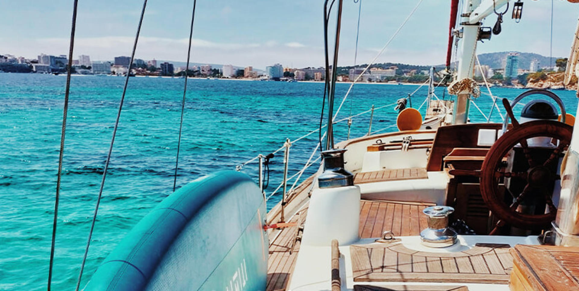 Palma Bay on a sailing boat - small group - Thumbnail 7