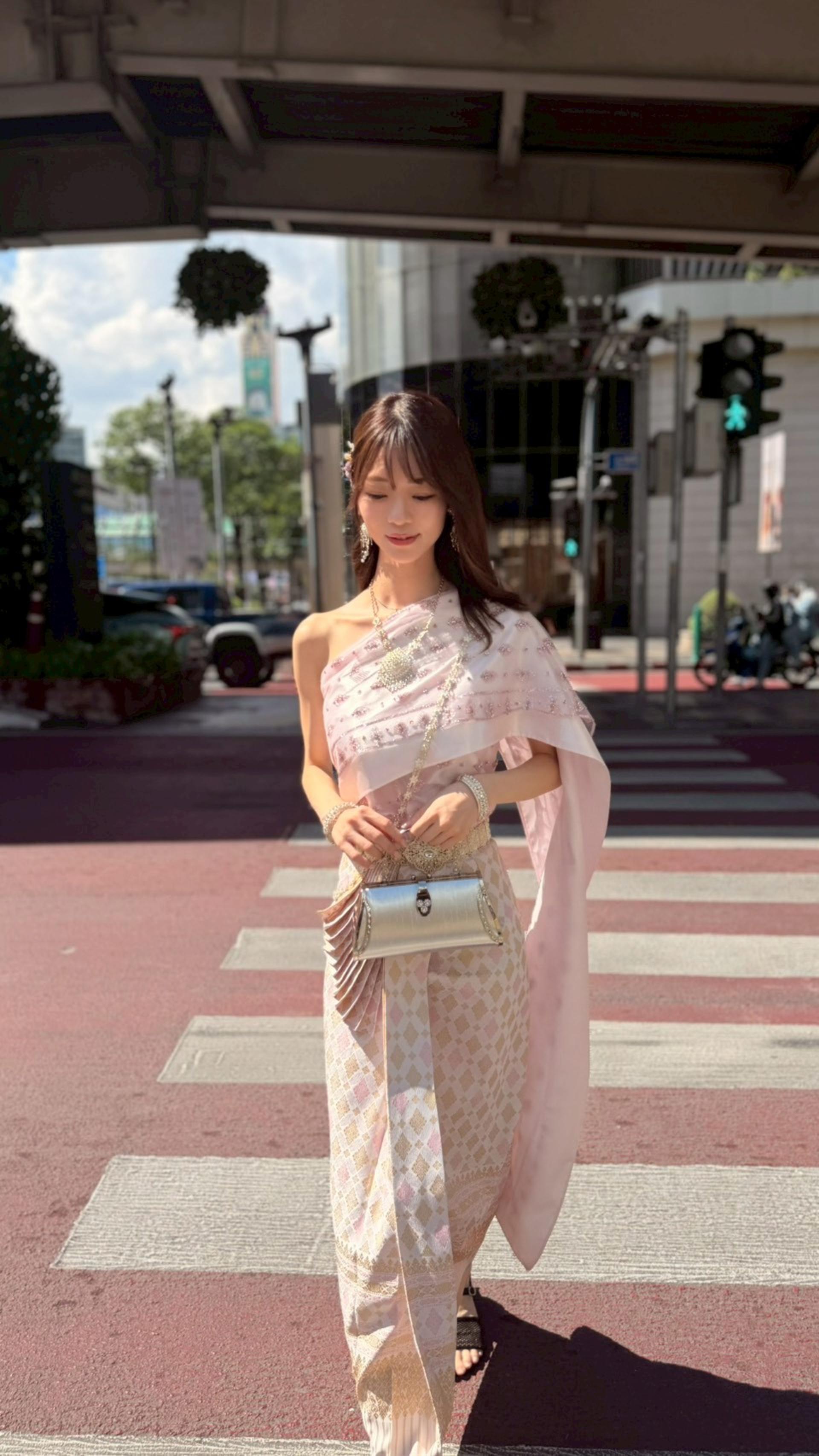 Thai Costume rental by Memory Bangkok at Asoke in Bangkok - Thumbnail 68