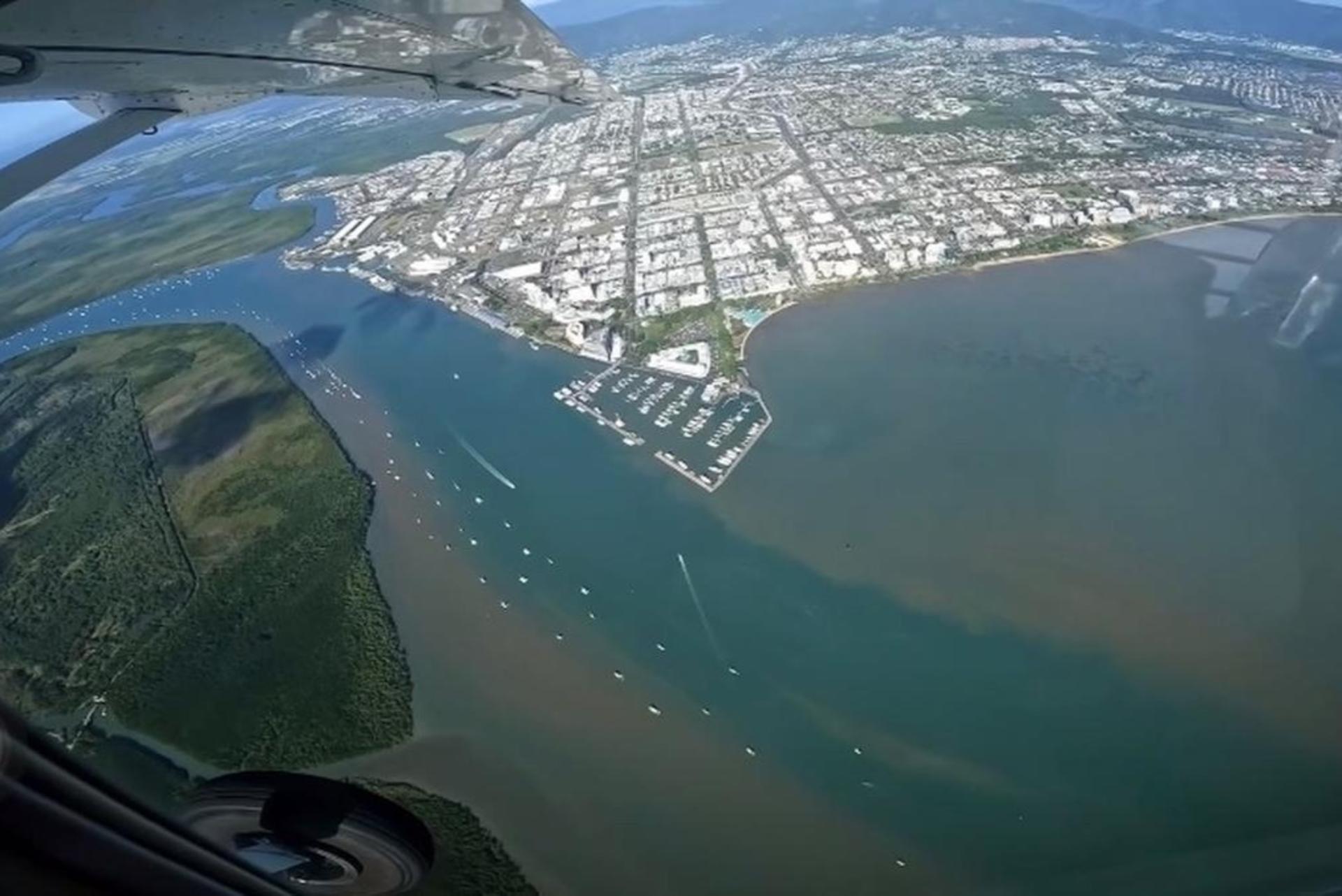 Cairns Skydive Experience - Thumbnail 13