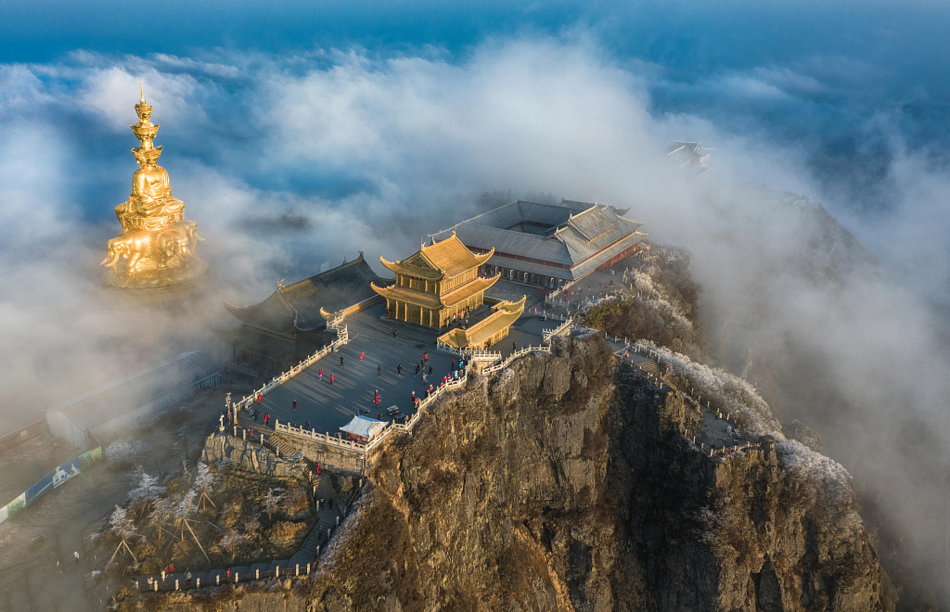 Private Car Tour: Chengdu Leshan Giant Buddha/Mount Emei 1-Day/2-Day Private Car Tour - Thumbnail 2