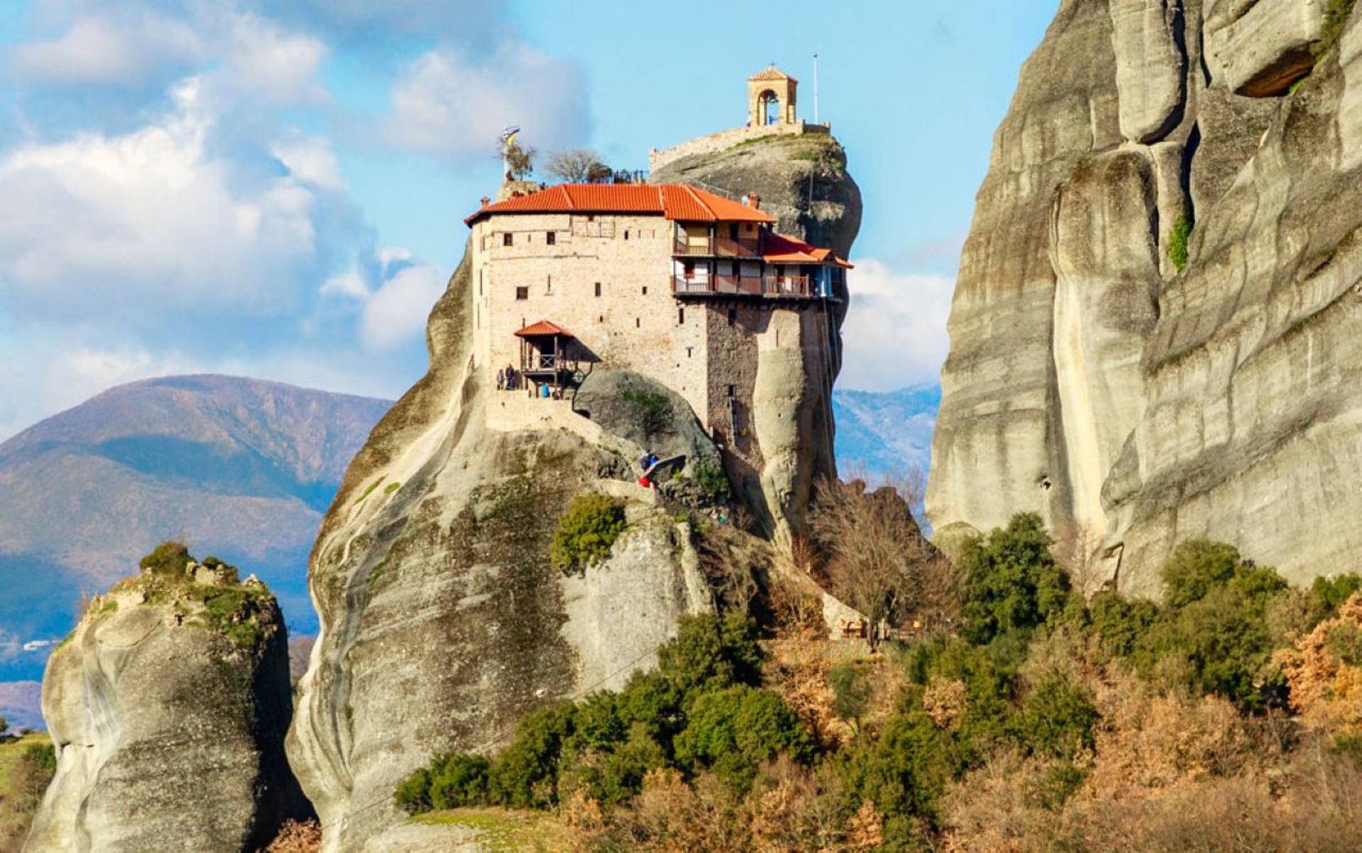 Meteora Day Tour from Athens, 9 ΑΜ start, Sea Stops, Caves & Lunch - Thumbnail 8