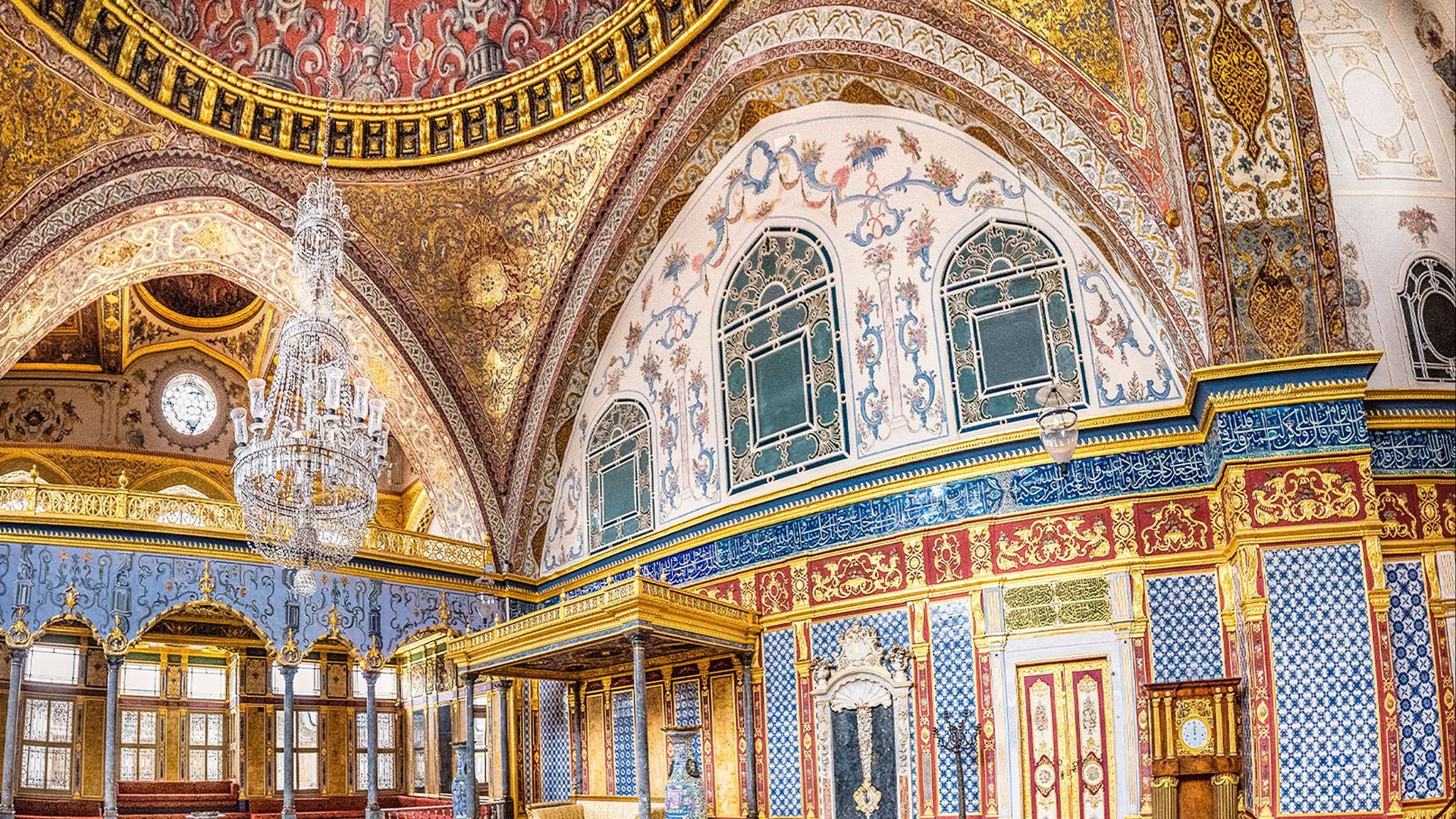 Topkapi Palace Skip-the-Line Ticket and Audio App - Thumbnail 5