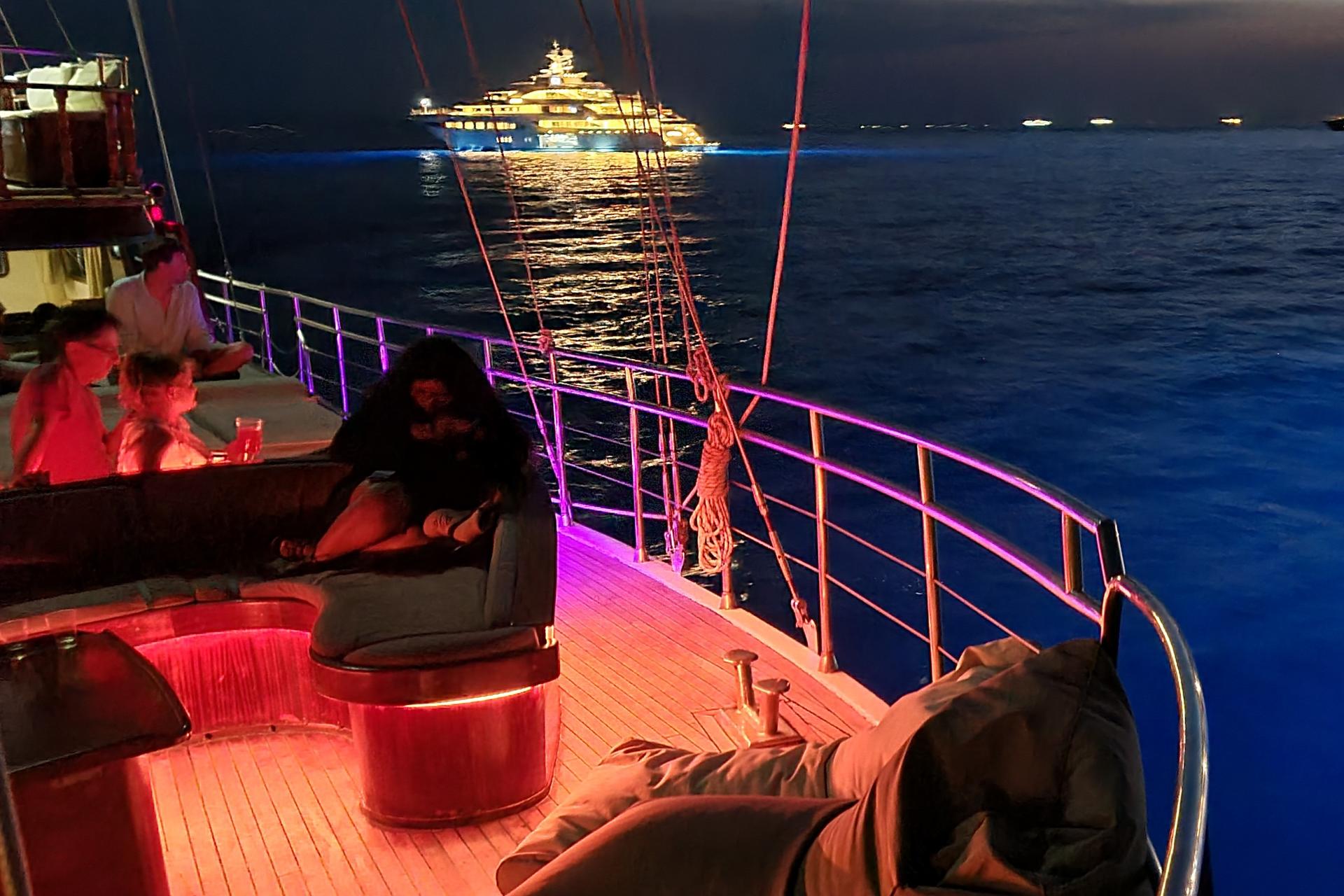 Athens Riviera Sunset Cruise Tour - Thumbnail 6