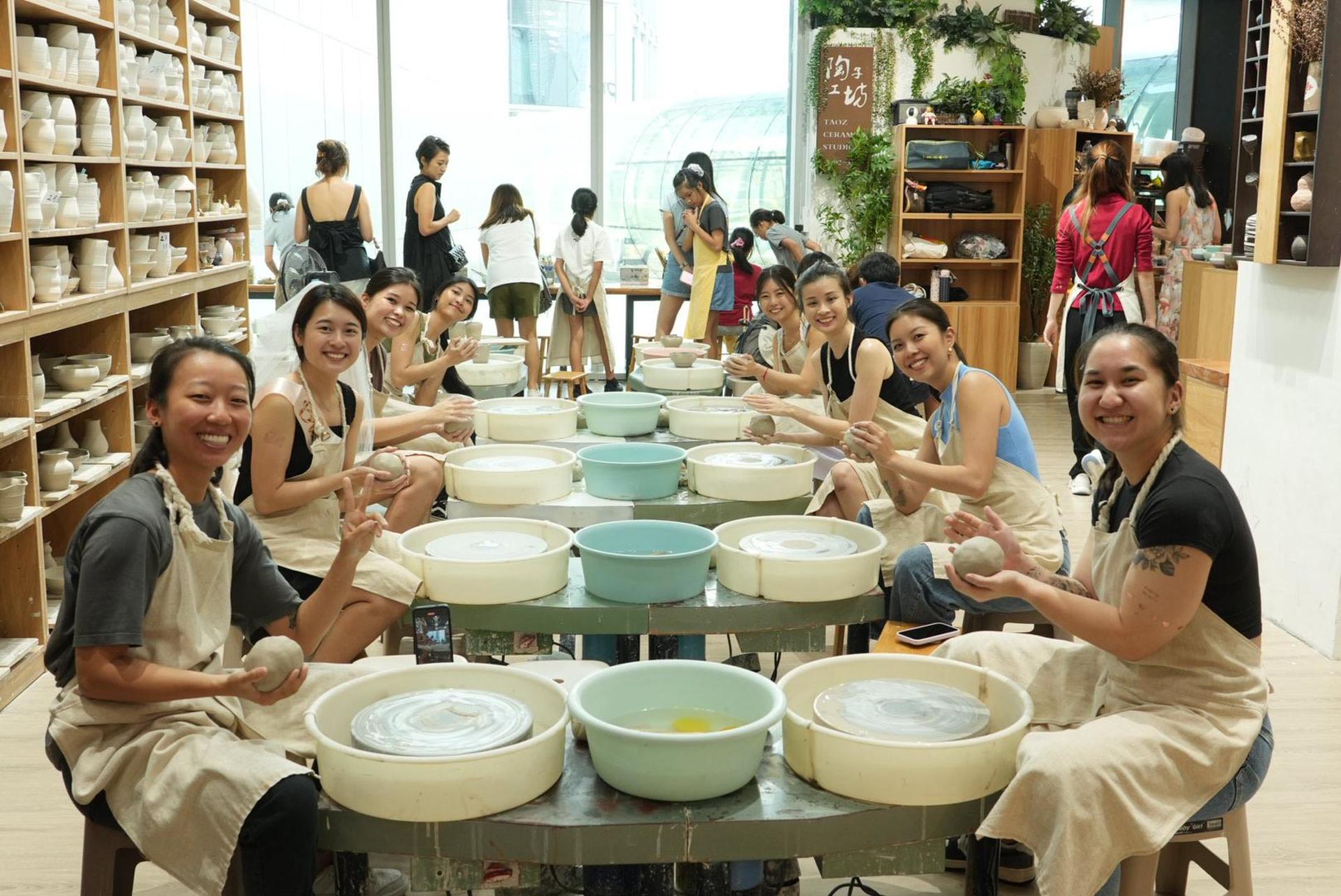 Ceramic and Pottery Workshop in Orchard Gateway - Thumbnail 12