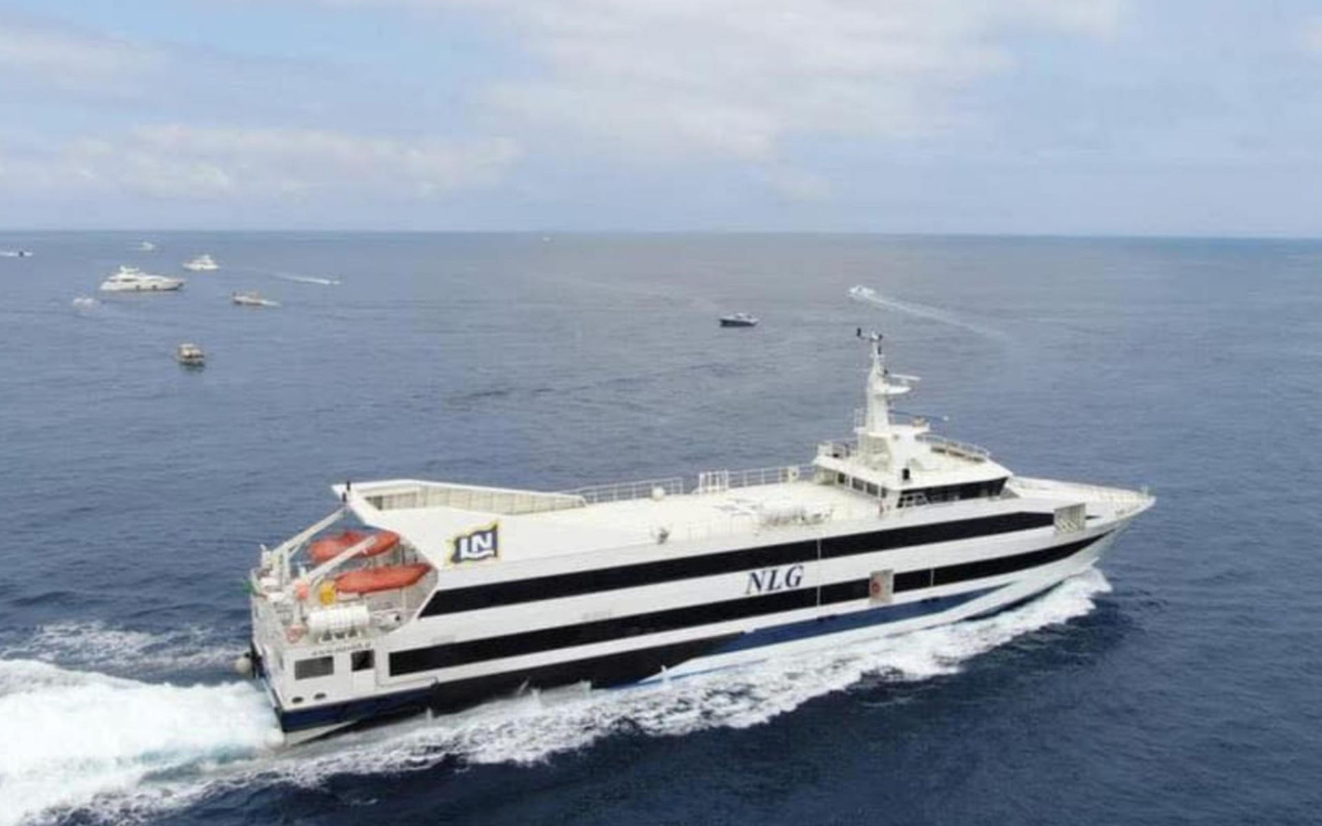 Sorrento - Positano Ferry Ticket - Image 1