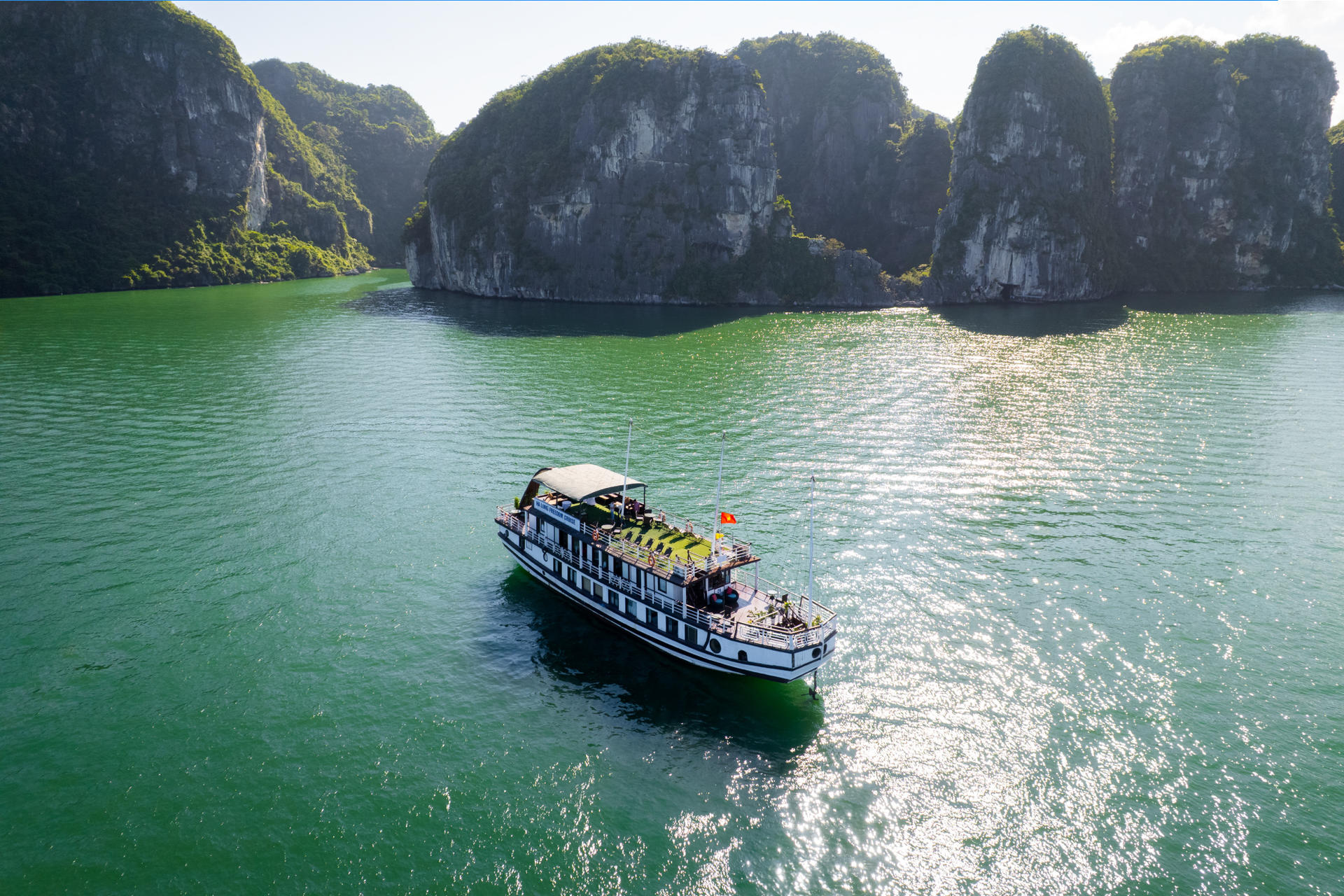 Freedom Cruise 2D1N: Ha Long Bay with Sung Sot & Ti Top - Thumbnail 10