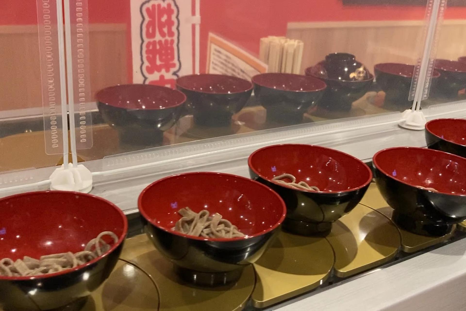 Tokyo: Shinjuku All-You-Can-Eat Conveyor-Belt Wanko Soba Experience - Image 1