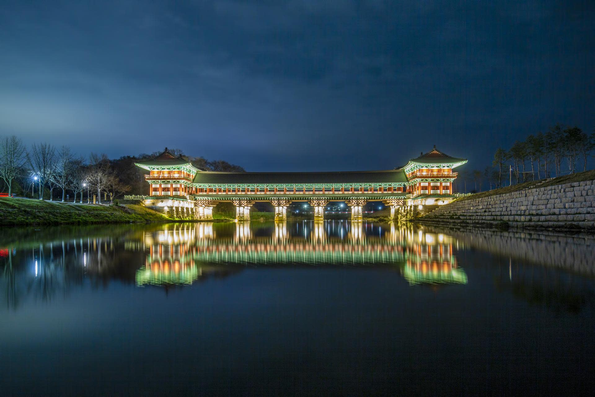 Seoul - Gyeongju Premium Private Transfer with Chauffeur - Thumbnail 20