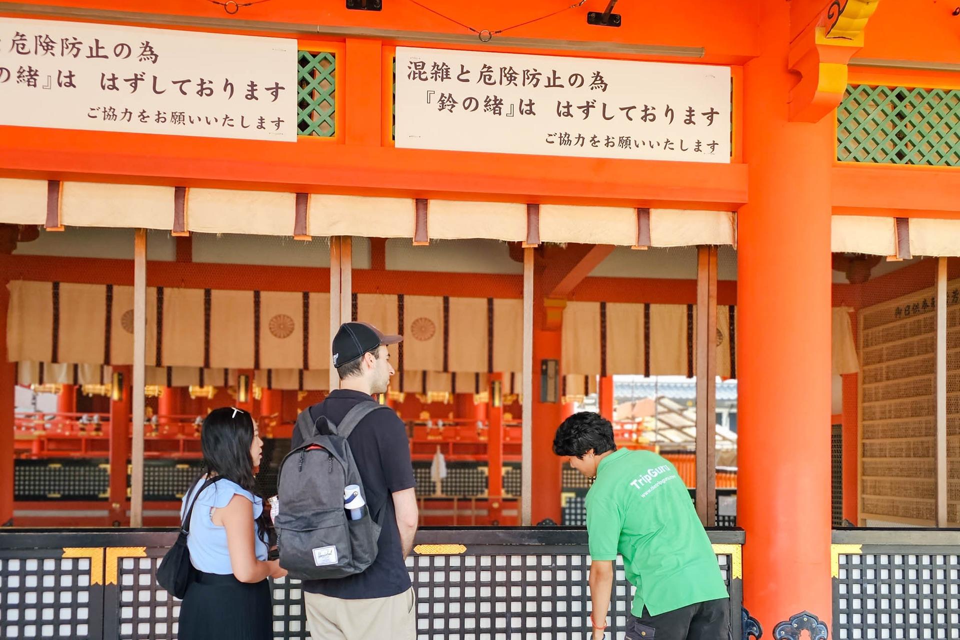 Kyoto Fushimi Inari Taisha Small Group Guided Walking Tour - Thumbnail 10