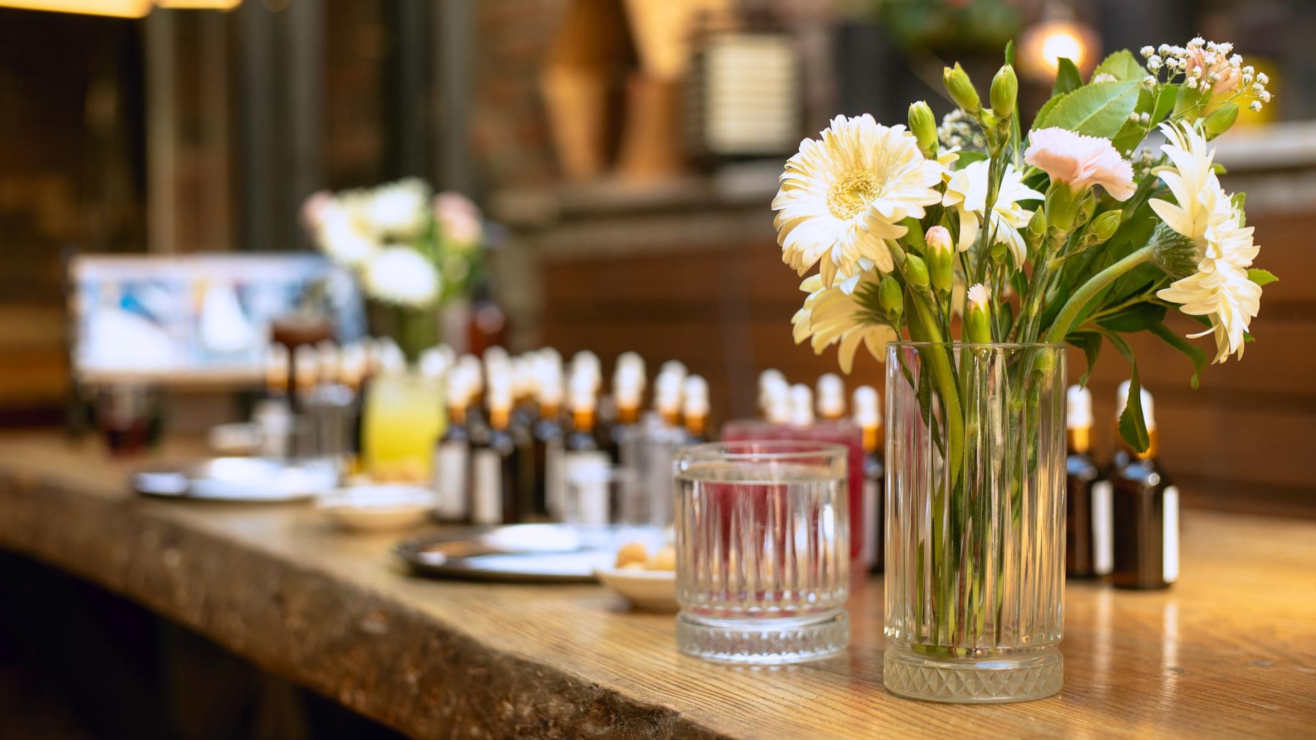 Perfume making workshop experience in Istanbul - Thumbnail 6