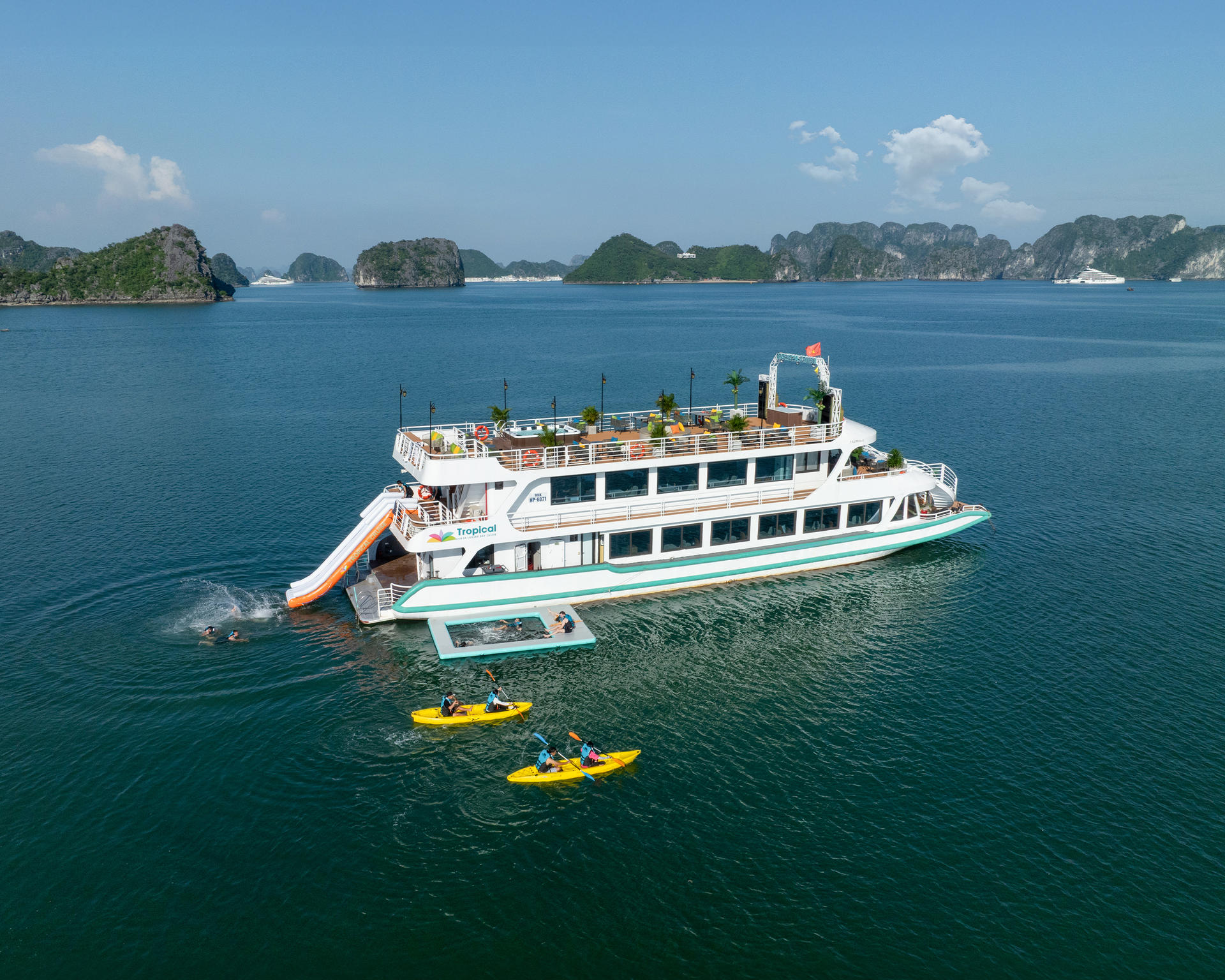 Tropical Day Cruise: Ha Long Bay & Lan Ha Bay, Cat Ba Island Tour - Thumbnail 3