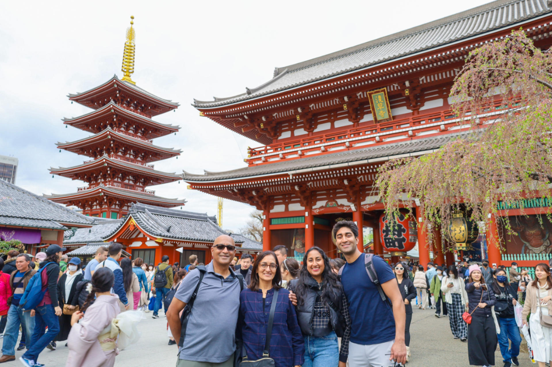 Epic Tokyo One-Day Group Tour with a Local Guide - Thumbnail 16