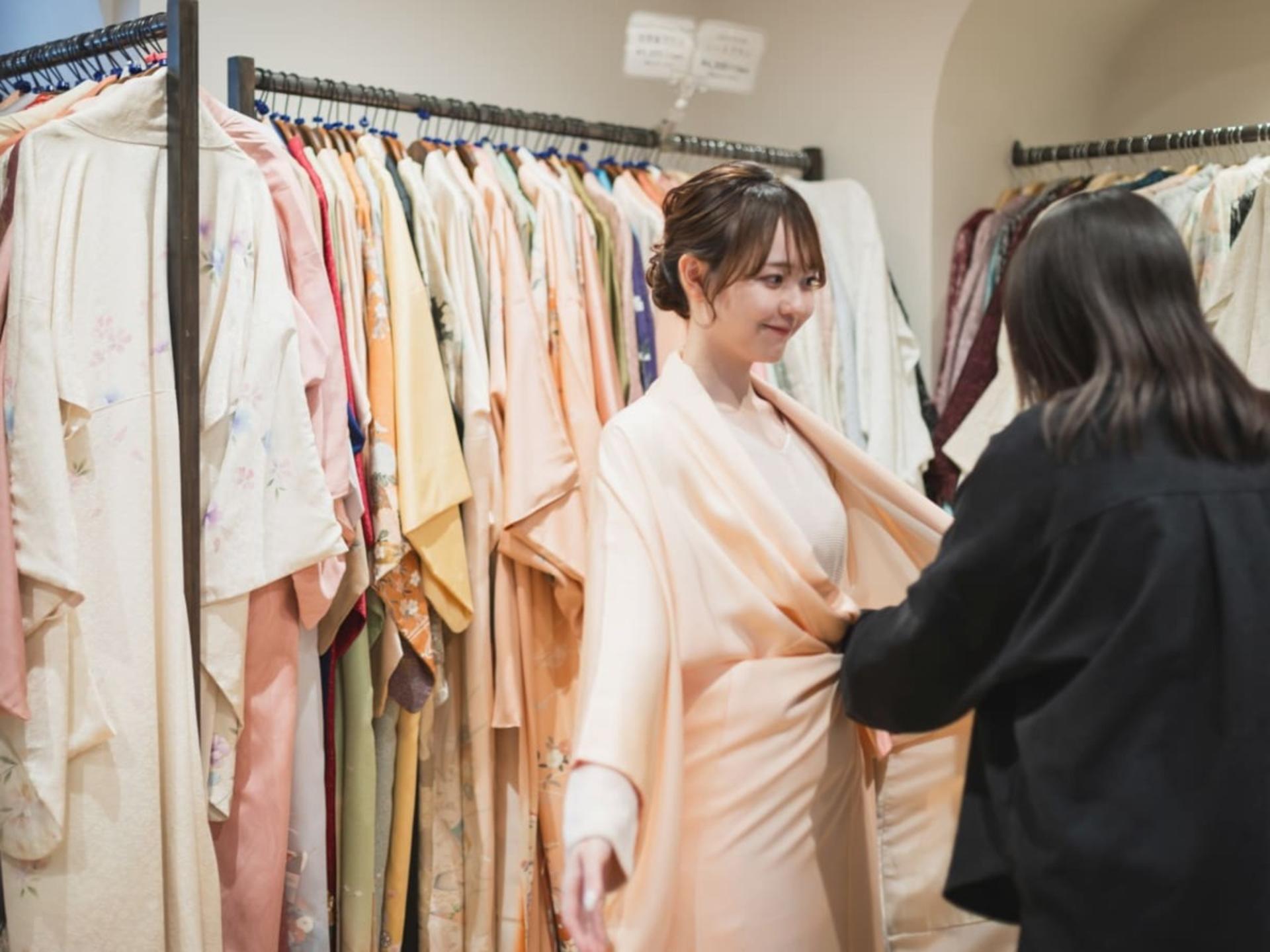 [Tekuteku Kyoto Kiyomizu Store]Kimono Experience and Hair Styling - Thumbnail 14