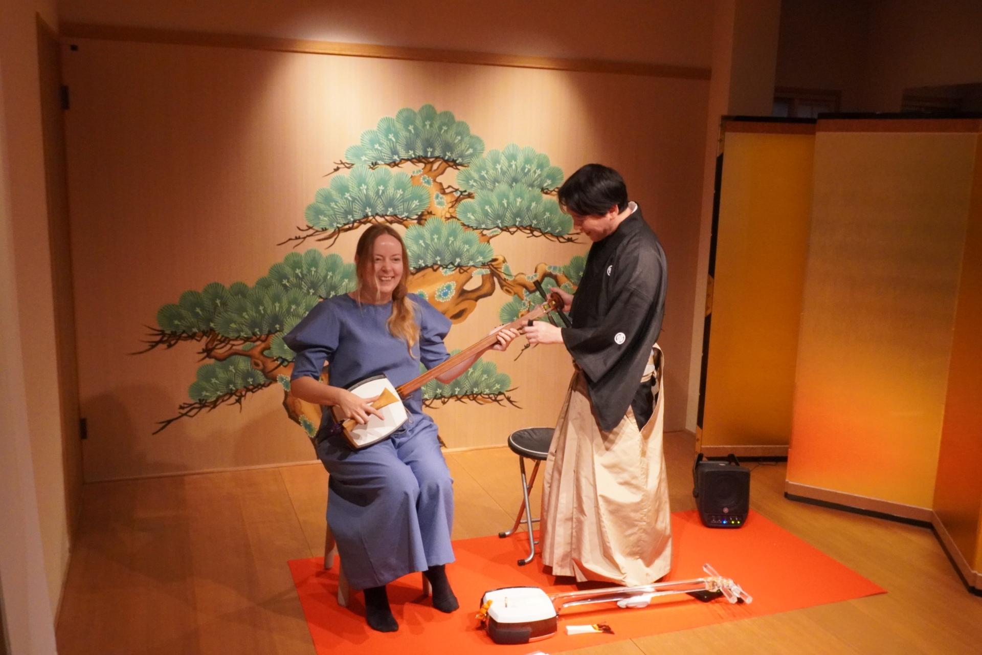 Tokyo | Japanese Culture Experience & Artist Talk (12 seats) - Thumbnail 2