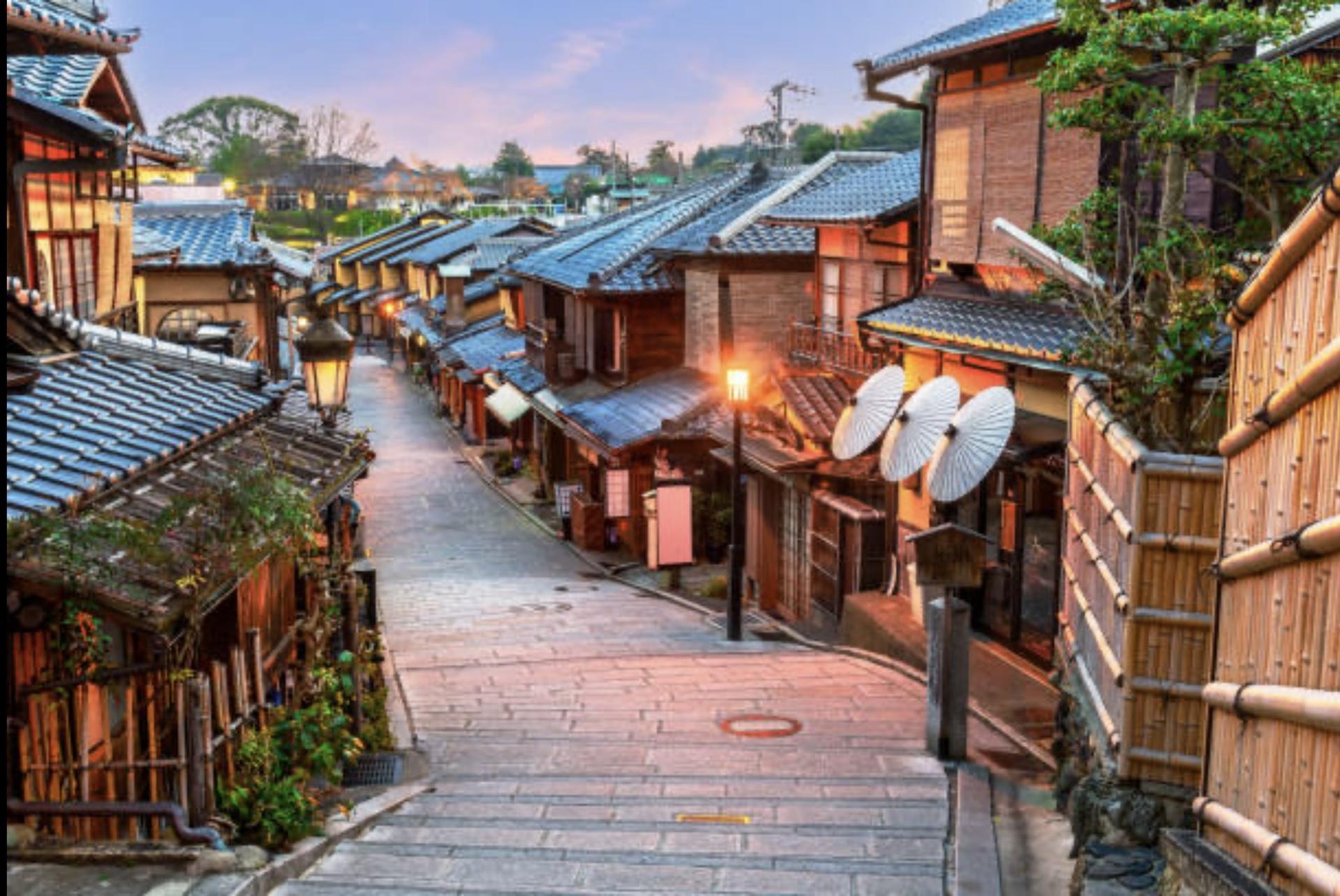 Kyoto Bus Tour: Fushimi, Kiyomizu, Kinkaku-ji & Arashiyama - Thumbnail 5