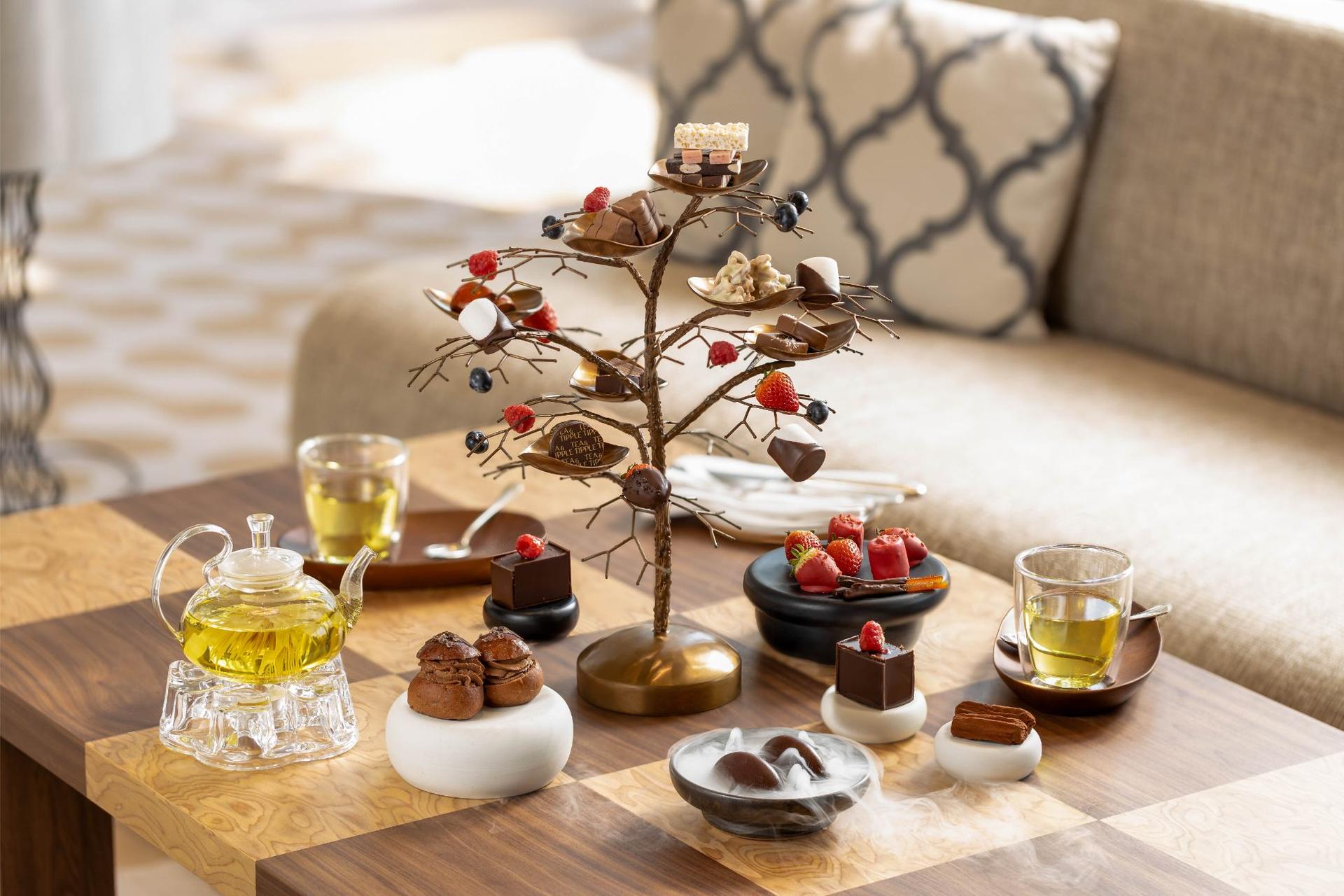 Chocolate Afternoon Tea at Tea & Tipple, Centara Grand (CentralWorld) - Thumbnail 2