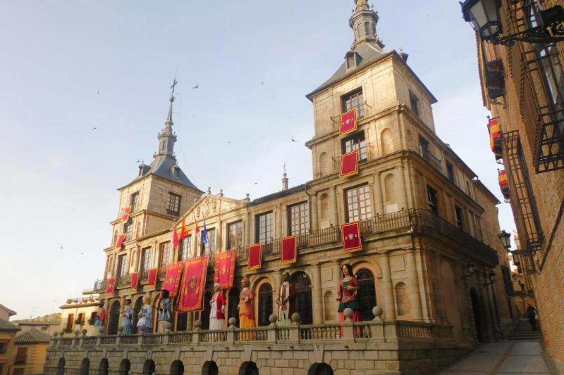 Segovia and Toledo Full-Day Tour from Madrid with Optional Alcazar - Thumbnail 3