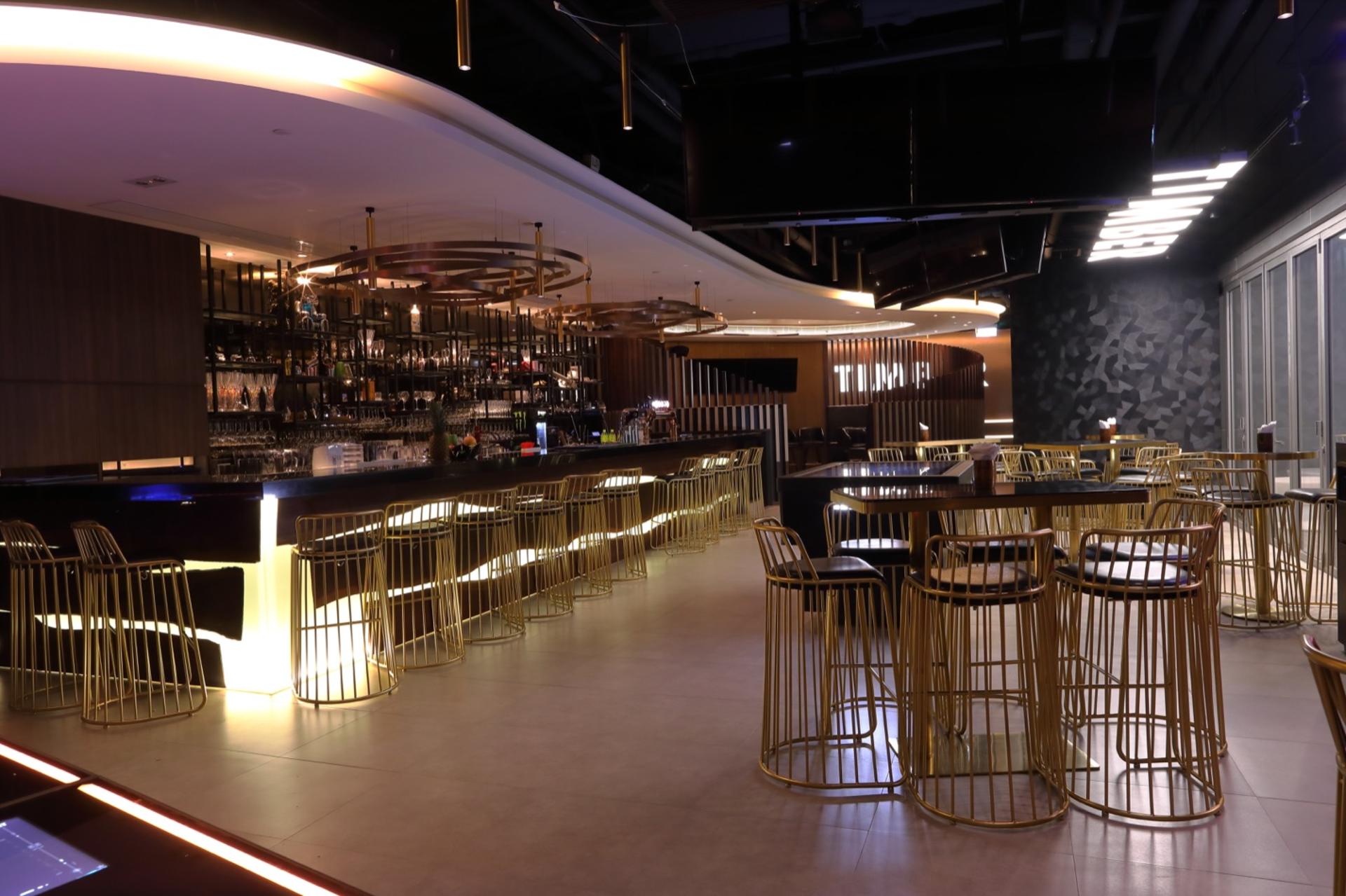 Timber in Tsim Sha Tsui  - Thumbnail 4