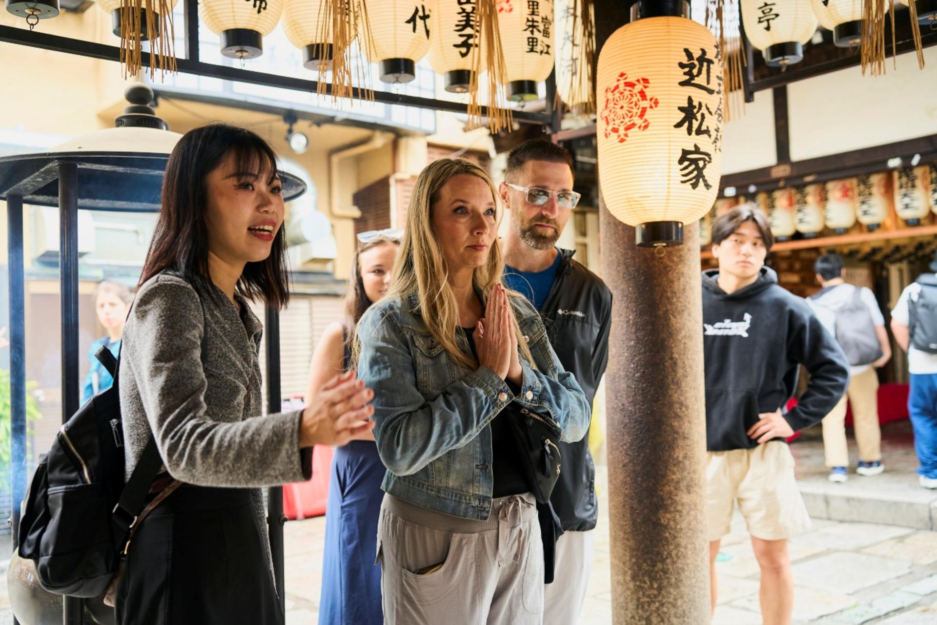 Osaka Walking Tour with Dotonbori River Cruise - Thumbnail 10
