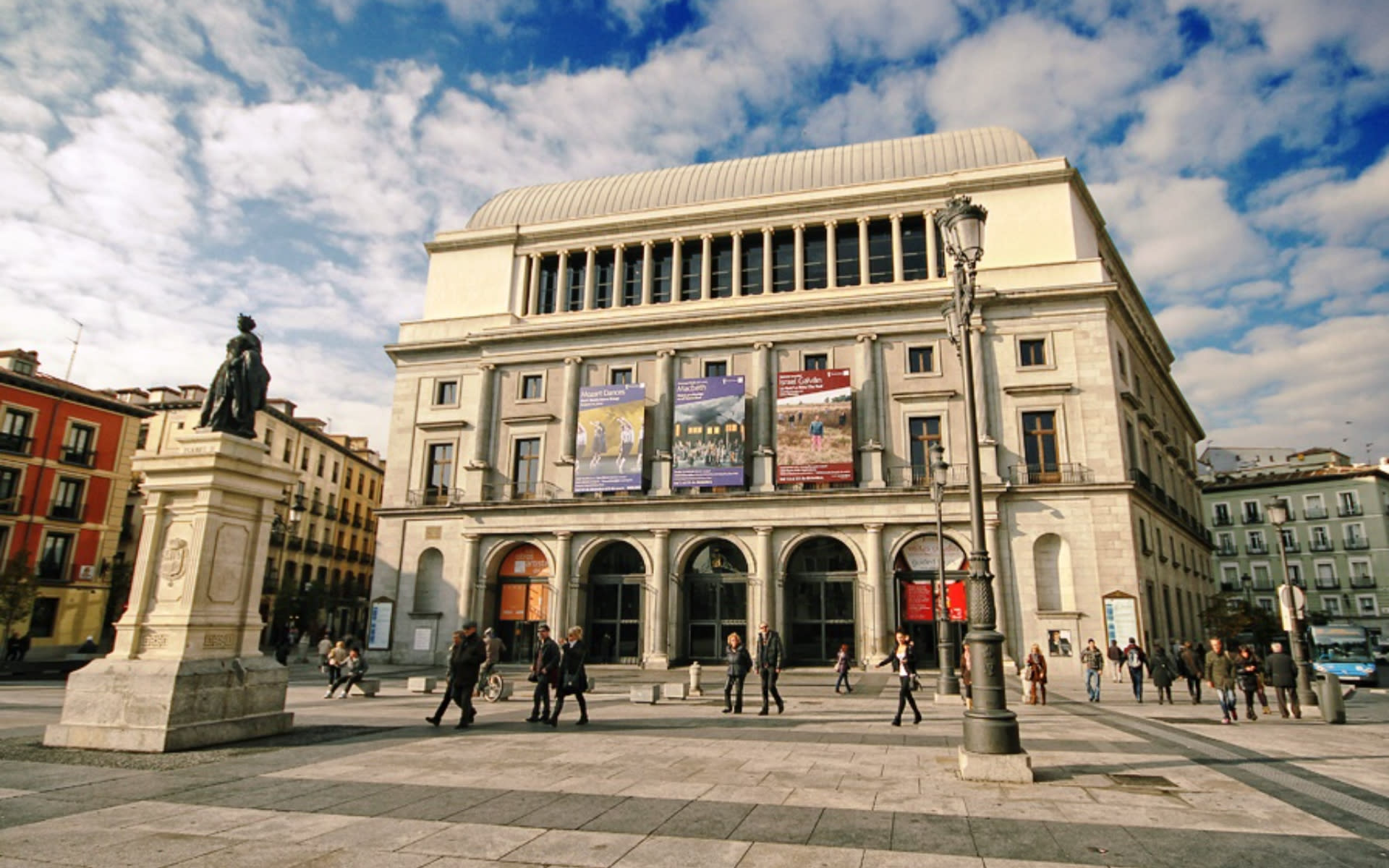 Madrid Evening Tour with Flamenco Show and Optional Tapas - Thumbnail 15