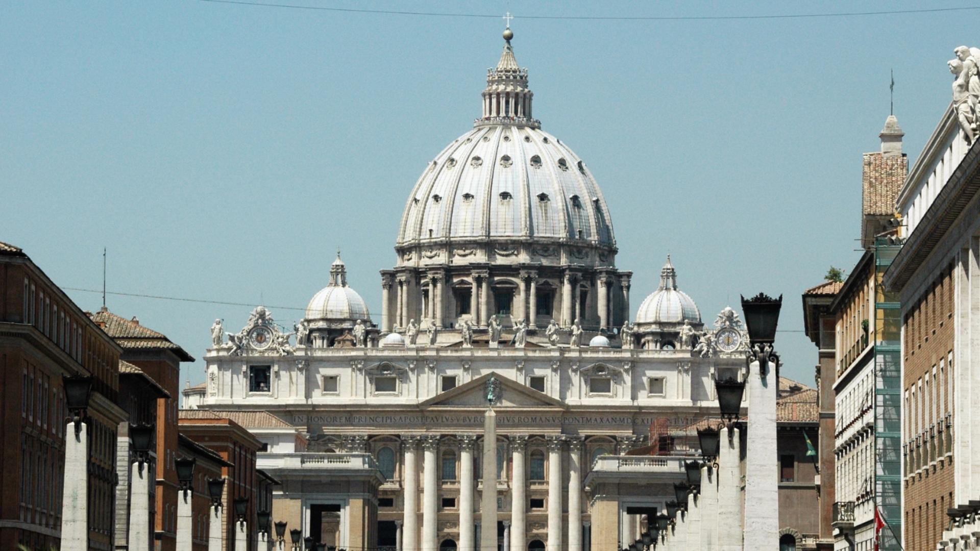 Vatican Museums private tour in Rome  - Thumbnail 4