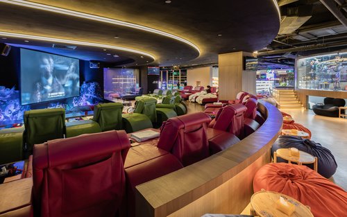 Royal Holiday Food Spa | Near Luohu Port