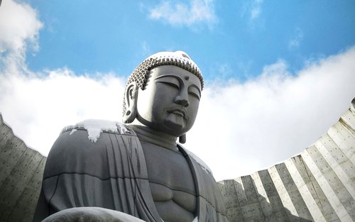 札幌出发 札幌啤酒博物馆＆头大佛＆定山溪温泉＆海鲜市场＆藻岩山 北海道一日游