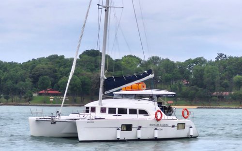 Singapore Private Yacht Charter (Sunlight) by White Sails