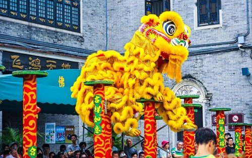 【Pag-alis sa Guangzhou】Foshan Ancestral Temple Pagganap ng Sayaw ng Leon Huang Feihong Memorial Hall Pribadong Tour sa Isang Araw