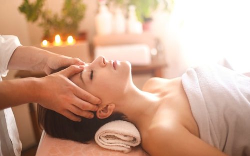 Tokijský salon krásy a relaxace Mebere Hachioji