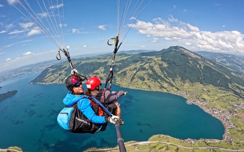 Experiència de parapent sobre el mont Rigi des d'Arth-Goldau