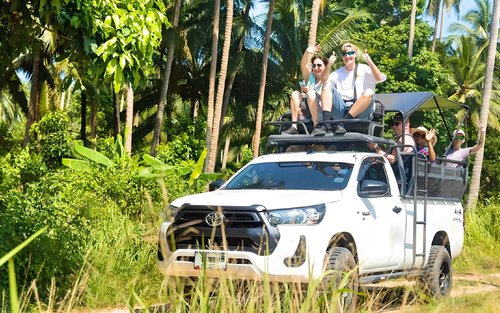 Aventure safari privée en 4x4 d'une demi-journée dans la jungle de Koh Samui