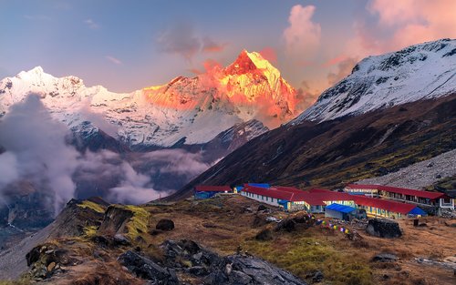 Dari Kathmandu: Trekking 7 Hari ke Annapurna Base Camp dengan Pemandian Air Panas