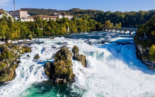 Tour privado de medio día por las Cataratas del Rin de Zúrich y Stein am Rhein