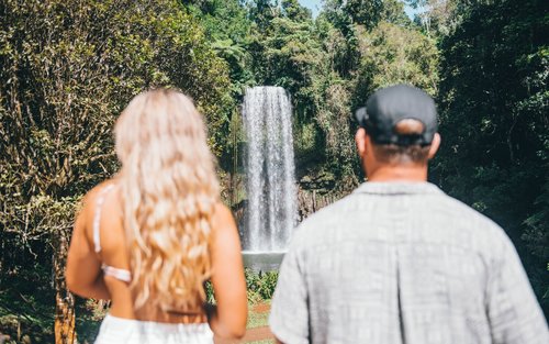 Tour di un giorno alle cascate e alla foresta pluviale di Atherton Tablelands con partenza da Cairns